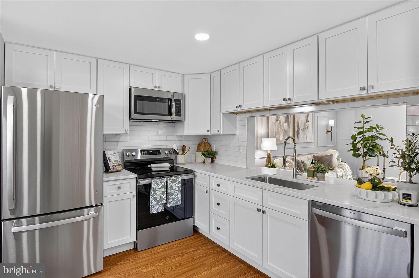 3681 MASTHEAD TRL, TRIANGLE, Virginia 22172, 3 Bedrooms Bedrooms, ,2 BathroomsBathrooms,Residential,For sale,3681 MASTHEAD TRL,VAPW2106472 MLS # VAPW2106472 3681 MASTHEAD TRL, TRIANGLE, Virginia 22172, 3 Bedrooms Bedrooms, ,2 BathroomsBathrooms,Residential,For sale,3681 MASTHEAD TRL,VAPW2106472 MLS # VAPW2106472