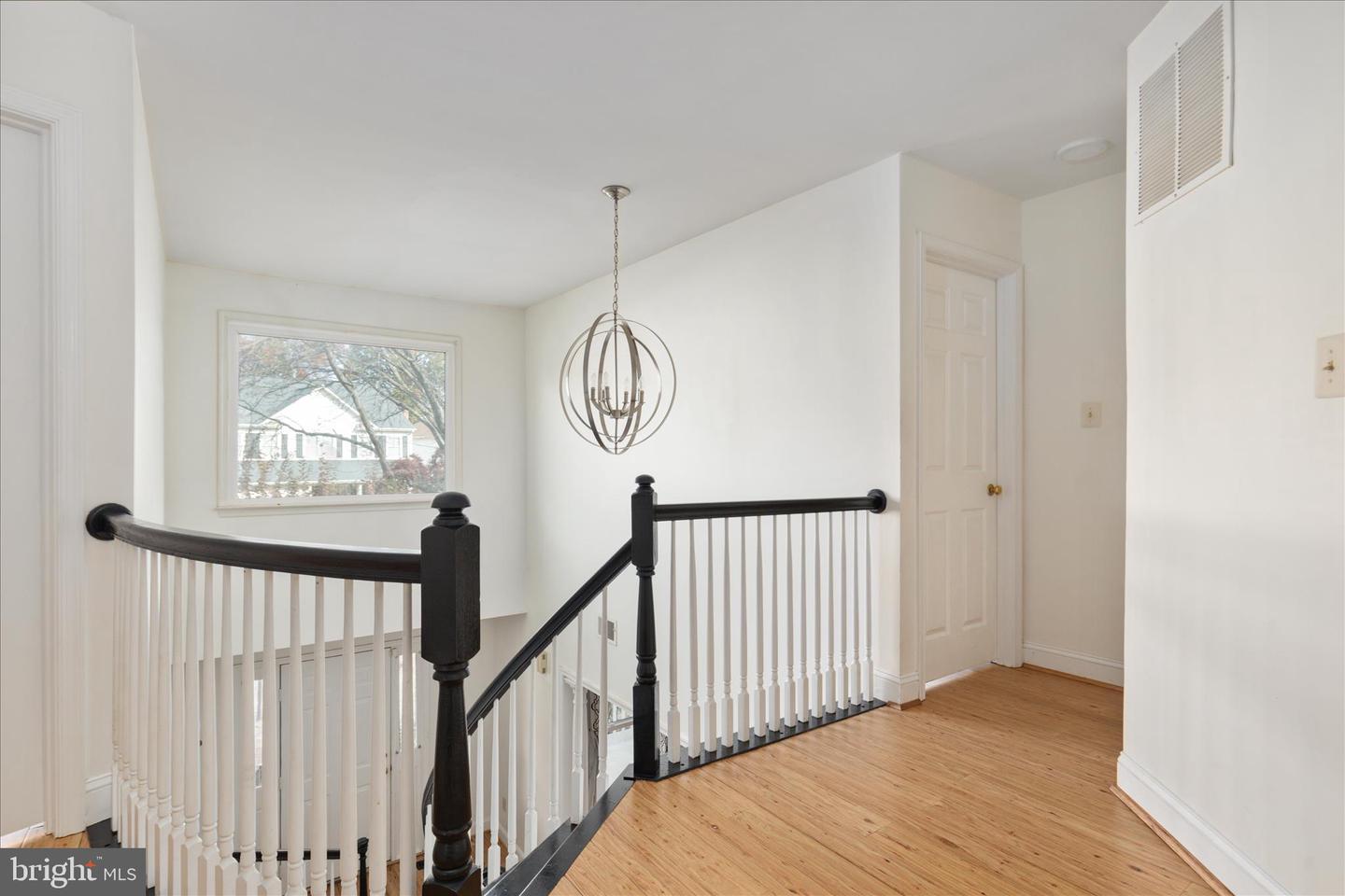 13621 OLD CHATWOOD PL, CHANTILLY, Virginia 20151, 4 Bedrooms Bedrooms, ,3 BathroomsBathrooms,Residential,For sale,13621 OLD CHATWOOD PL,VAFX2275572 MLS # VAFX2275572 13621 OLD CHATWOOD PL, CHANTILLY, Virginia 20151, 4 Bedrooms Bedrooms, ,3 BathroomsBathrooms,Residential,For sale,13621 OLD CHATWOOD PL,VAFX2275572 MLS # VAFX2275572