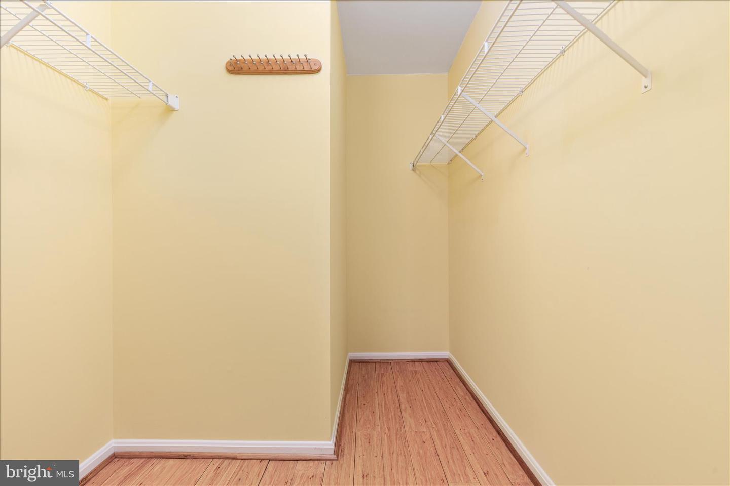 13621 OLD CHATWOOD PL, CHANTILLY, Virginia 20151, 4 Bedrooms Bedrooms, ,3 BathroomsBathrooms,Residential,For sale,13621 OLD CHATWOOD PL,VAFX2275572 MLS # VAFX2275572 13621 OLD CHATWOOD PL, CHANTILLY, Virginia 20151, 4 Bedrooms Bedrooms, ,3 BathroomsBathrooms,Residential,For sale,13621 OLD CHATWOOD PL,VAFX2275572 MLS # VAFX2275572