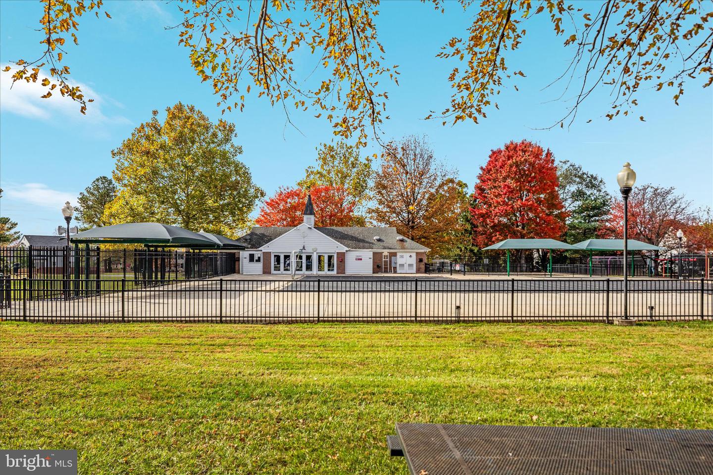 13621 OLD CHATWOOD PL, CHANTILLY, Virginia 20151, 4 Bedrooms Bedrooms, ,3 BathroomsBathrooms,Residential,For sale,13621 OLD CHATWOOD PL,VAFX2275572 MLS # VAFX2275572 13621 OLD CHATWOOD PL, CHANTILLY, Virginia 20151, 4 Bedrooms Bedrooms, ,3 BathroomsBathrooms,Residential,For sale,13621 OLD CHATWOOD PL,VAFX2275572 MLS # VAFX2275572