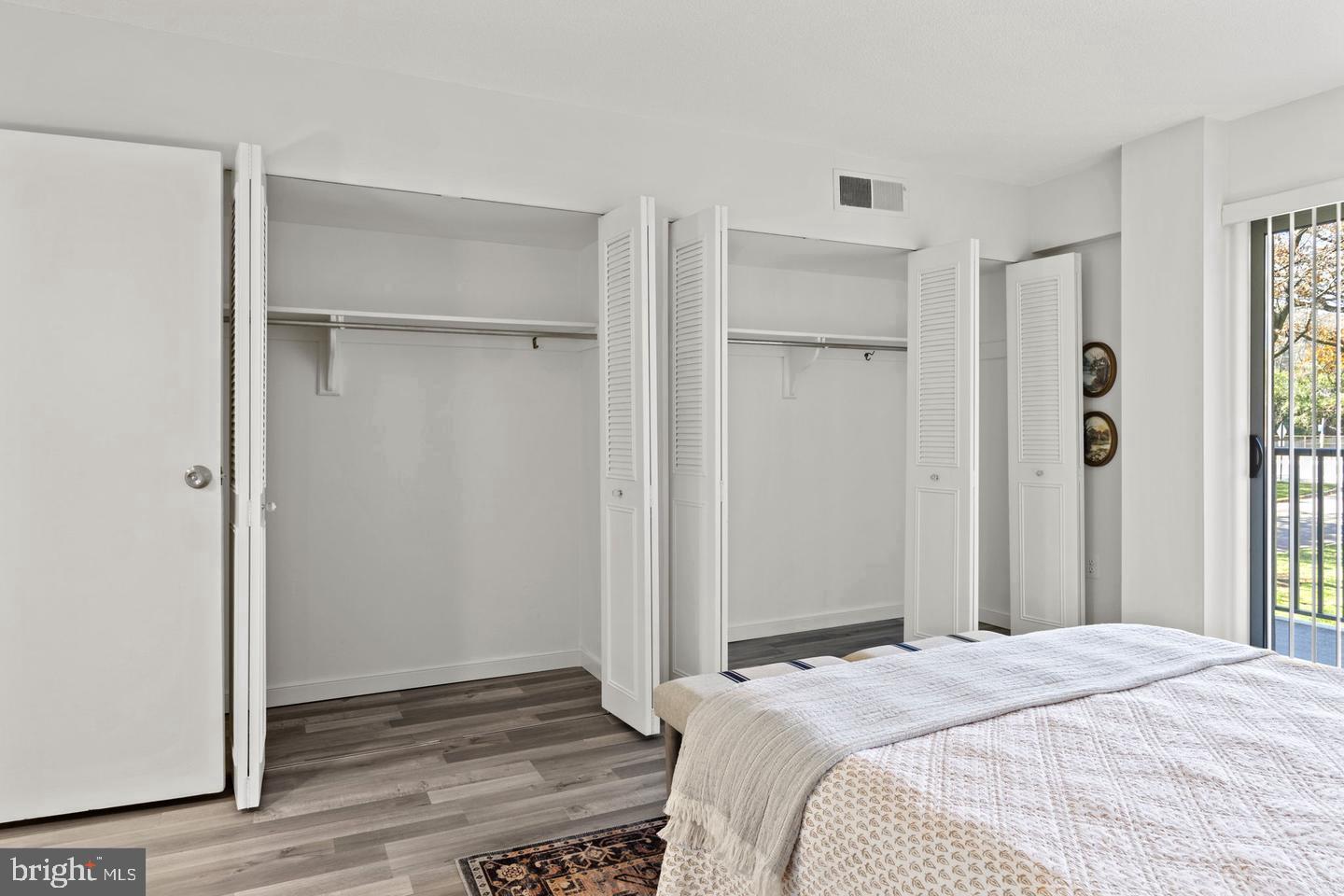 1300 ARMY NAVY DR #104, ARLINGTON, Virginia 22202, 1 Bedroom Bedrooms, 4 Rooms Rooms,1 BathroomBathrooms,Residential,For sale,1300 ARMY NAVY DR #104,VAAR2065236 MLS # VAAR2065236 1300 ARMY NAVY DR #104, ARLINGTON, Virginia 22202, 1 Bedroom Bedrooms, 4 Rooms Rooms,1 BathroomBathrooms,Residential,For sale,1300 ARMY NAVY DR #104,VAAR2065236 MLS # VAAR2065236