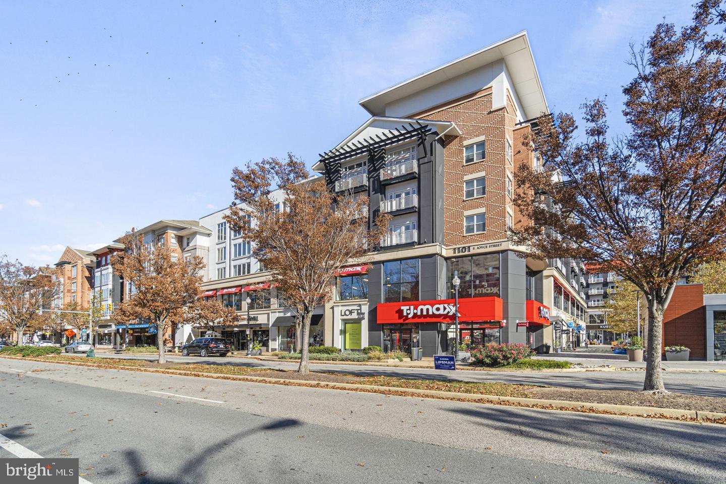1300 ARMY NAVY DR #104, ARLINGTON, Virginia 22202, 1 Bedroom Bedrooms, 4 Rooms Rooms,1 BathroomBathrooms,Residential,For sale,1300 ARMY NAVY DR #104,VAAR2065236 MLS # VAAR2065236 1300 ARMY NAVY DR #104, ARLINGTON, Virginia 22202, 1 Bedroom Bedrooms, 4 Rooms Rooms,1 BathroomBathrooms,Residential,For sale,1300 ARMY NAVY DR #104,VAAR2065236 MLS # VAAR2065236