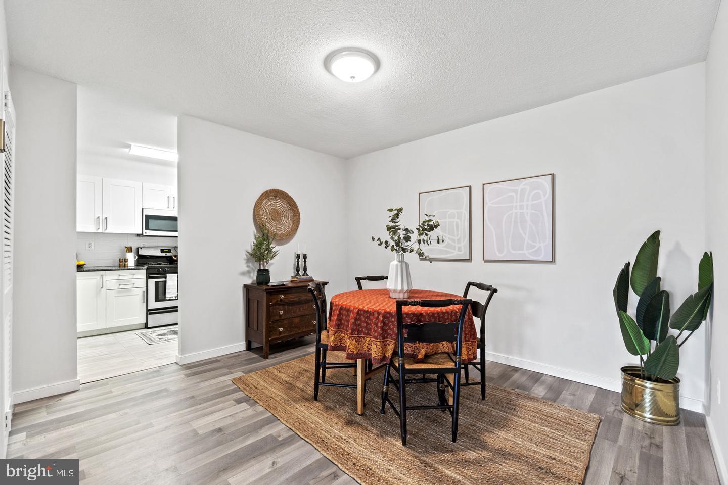 1300 ARMY NAVY DR #104, ARLINGTON, Virginia 22202, 1 Bedroom Bedrooms, 4 Rooms Rooms,1 BathroomBathrooms,Residential,For sale,1300 ARMY NAVY DR #104,VAAR2065236 MLS # VAAR2065236 1300 ARMY NAVY DR #104, ARLINGTON, Virginia 22202, 1 Bedroom Bedrooms, 4 Rooms Rooms,1 BathroomBathrooms,Residential,For sale,1300 ARMY NAVY DR #104,VAAR2065236 MLS # VAAR2065236