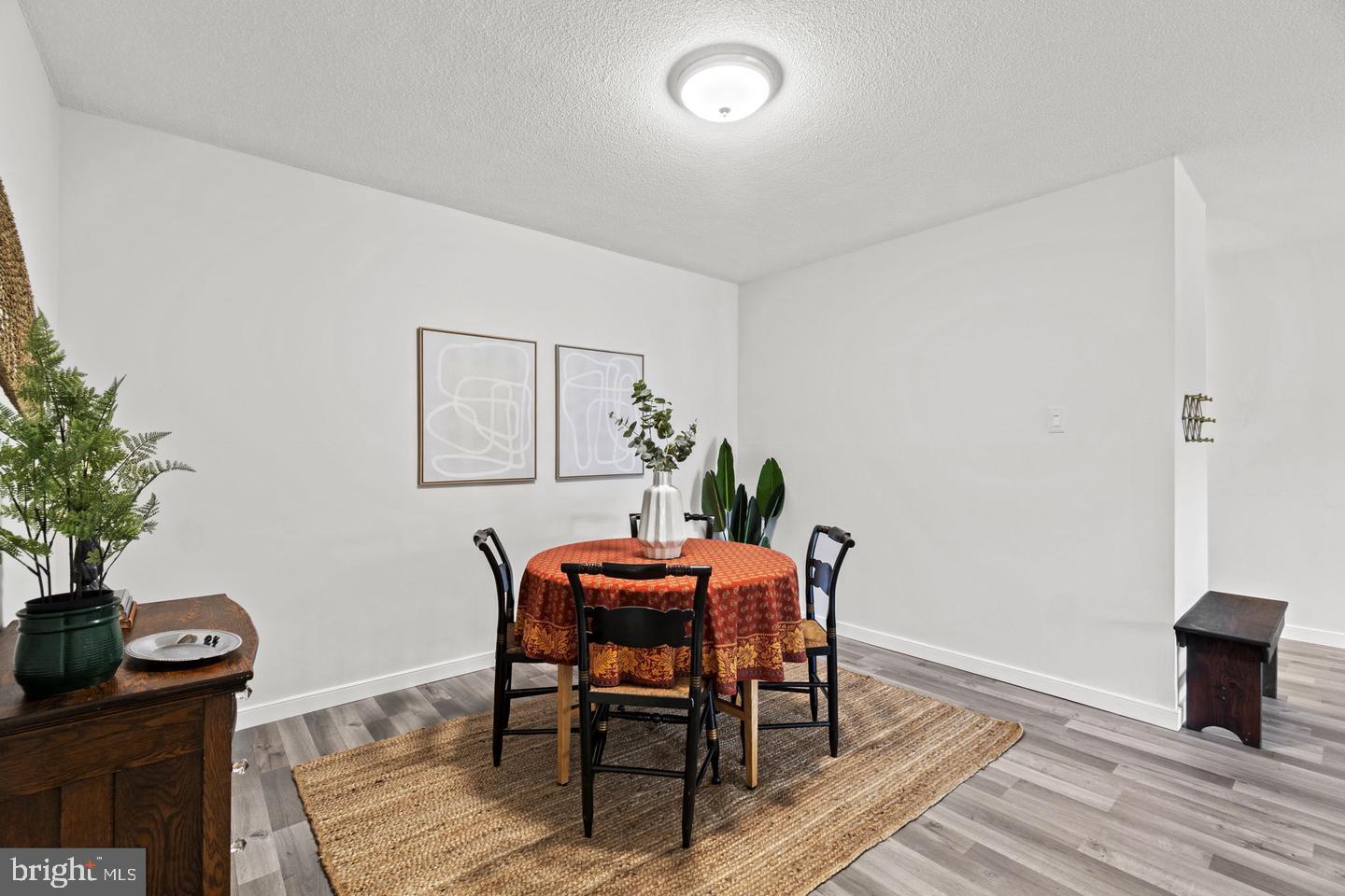 1300 ARMY NAVY DR #104, ARLINGTON, Virginia 22202, 1 Bedroom Bedrooms, 4 Rooms Rooms,1 BathroomBathrooms,Residential,For sale,1300 ARMY NAVY DR #104,VAAR2065236 MLS # VAAR2065236 1300 ARMY NAVY DR #104, ARLINGTON, Virginia 22202, 1 Bedroom Bedrooms, 4 Rooms Rooms,1 BathroomBathrooms,Residential,For sale,1300 ARMY NAVY DR #104,VAAR2065236 MLS # VAAR2065236