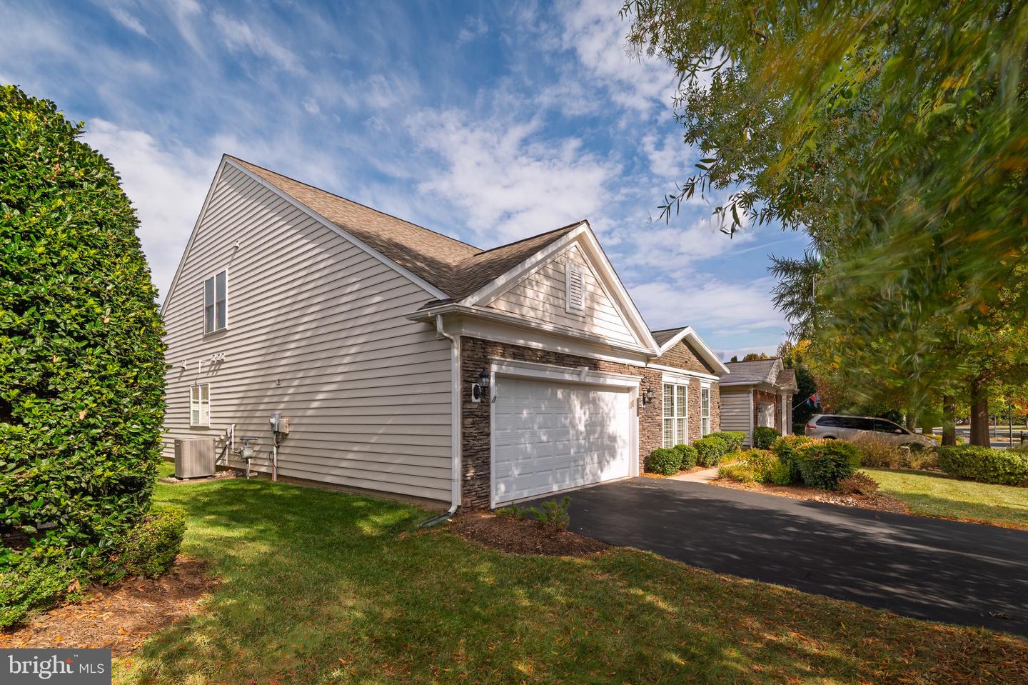 20698 CRESCENT POINTE PL, ASHBURN, Virginia 20147, 3 Bedrooms Bedrooms, ,3 BathroomsBathrooms,Residential,For sale,20698 CRESCENT POINTE PL,VALO2109472 MLS # VALO2109472 20698 CRESCENT POINTE PL, ASHBURN, Virginia 20147, 3 Bedrooms Bedrooms, ,3 BathroomsBathrooms,Residential,For sale,20698 CRESCENT POINTE PL,VALO2109472 MLS # VALO2109472