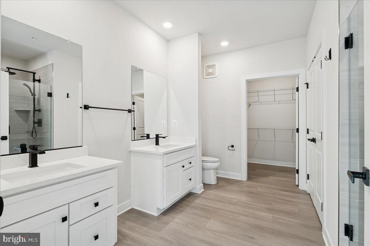 12850 MOSAIC PARK WAY #2-A, HERNDON, Virginia 20171, 2 Bedrooms Bedrooms, 5 Rooms Rooms,2 BathroomsBathrooms,Residential,For sale,12850 MOSAIC PARK WAY #2-A,VAFX2275904 MLS # VAFX2275904 12850 MOSAIC PARK WAY #2-A, HERNDON, Virginia 20171, 2 Bedrooms Bedrooms, 5 Rooms Rooms,2 BathroomsBathrooms,Residential,For sale,12850 MOSAIC PARK WAY #2-A,VAFX2275904 MLS # VAFX2275904