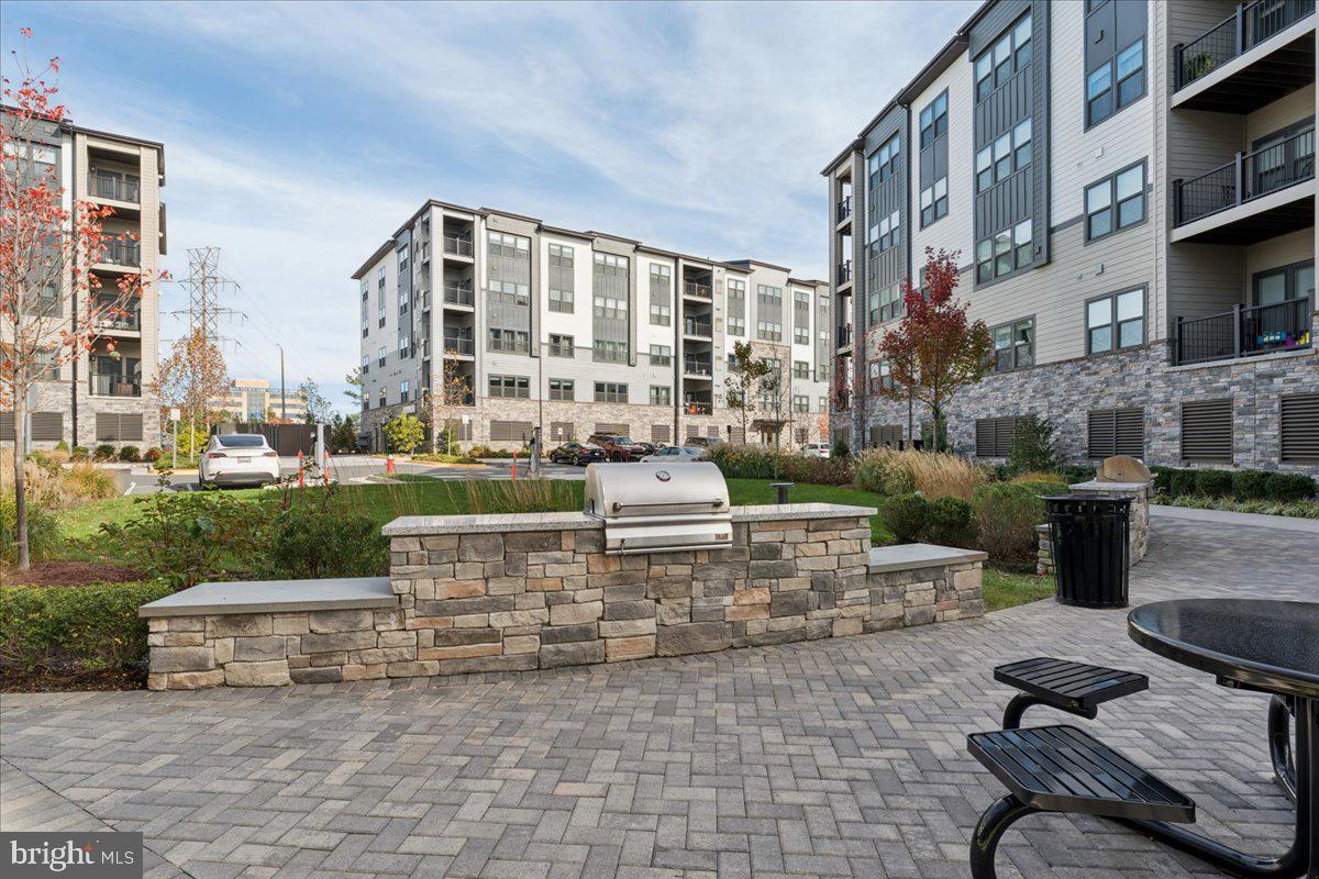 12850 MOSAIC PARK WAY #2-A, HERNDON, Virginia 20171, 2 Bedrooms Bedrooms, 5 Rooms Rooms,2 BathroomsBathrooms,Residential,For sale,12850 MOSAIC PARK WAY #2-A,VAFX2275904 MLS # VAFX2275904 12850 MOSAIC PARK WAY #2-A, HERNDON, Virginia 20171, 2 Bedrooms Bedrooms, 5 Rooms Rooms,2 BathroomsBathrooms,Residential,For sale,12850 MOSAIC PARK WAY #2-A,VAFX2275904 MLS # VAFX2275904