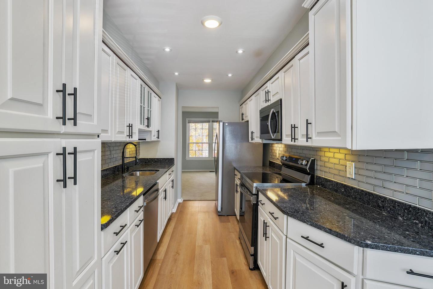 9523 CHERRY OAK CT, BURKE, Virginia 22015, 3 Bedrooms Bedrooms, ,2 BathroomsBathrooms,Residential,For sale,9523 CHERRY OAK CT,VAFX2276052 MLS # VAFX2276052 9523 CHERRY OAK CT, BURKE, Virginia 22015, 3 Bedrooms Bedrooms, ,2 BathroomsBathrooms,Residential,For sale,9523 CHERRY OAK CT,VAFX2276052 MLS # VAFX2276052