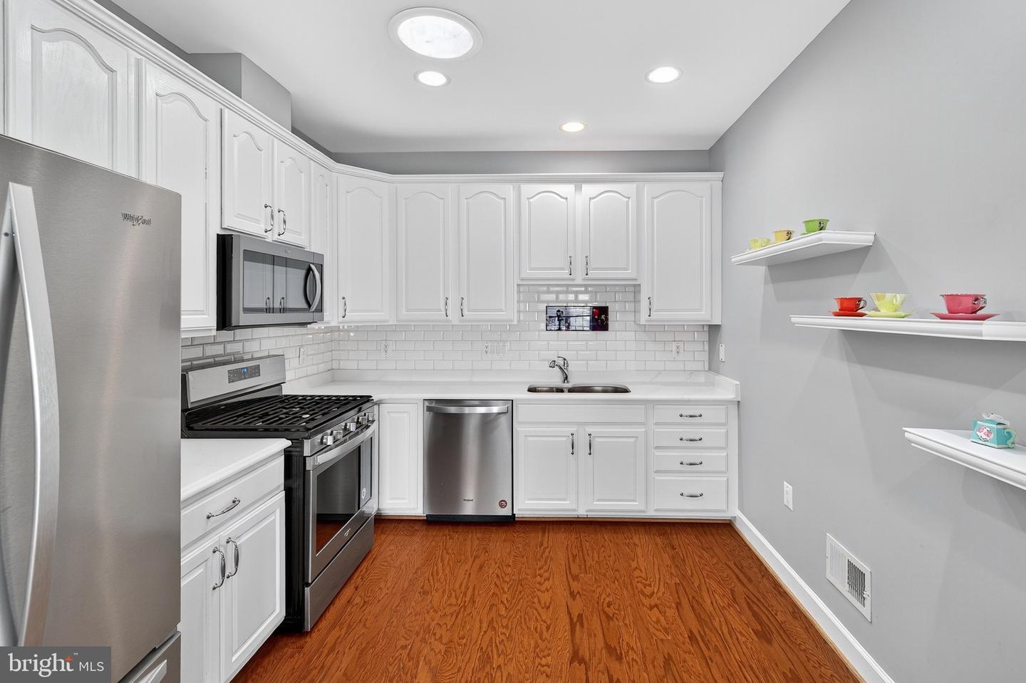 44489 MALTESE FALCON SQ, ASHBURN, Virginia 20147, 3 Bedrooms Bedrooms, ,3 BathroomsBathrooms,Residential,For sale,44489 MALTESE FALCON SQ,VALO2109682 MLS # VALO2109682 44489 MALTESE FALCON SQ, ASHBURN, Virginia 20147, 3 Bedrooms Bedrooms, ,3 BathroomsBathrooms,Residential,For sale,44489 MALTESE FALCON SQ,VALO2109682 MLS # VALO2109682