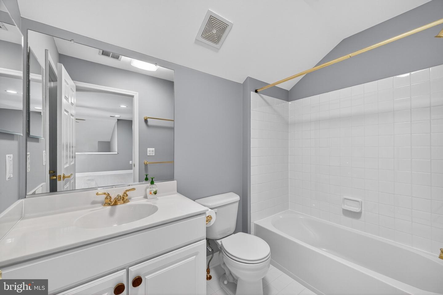 44489 MALTESE FALCON SQ, ASHBURN, Virginia 20147, 3 Bedrooms Bedrooms, ,3 BathroomsBathrooms,Residential,For sale,44489 MALTESE FALCON SQ,VALO2109682 MLS # VALO2109682 44489 MALTESE FALCON SQ, ASHBURN, Virginia 20147, 3 Bedrooms Bedrooms, ,3 BathroomsBathrooms,Residential,For sale,44489 MALTESE FALCON SQ,VALO2109682 MLS # VALO2109682