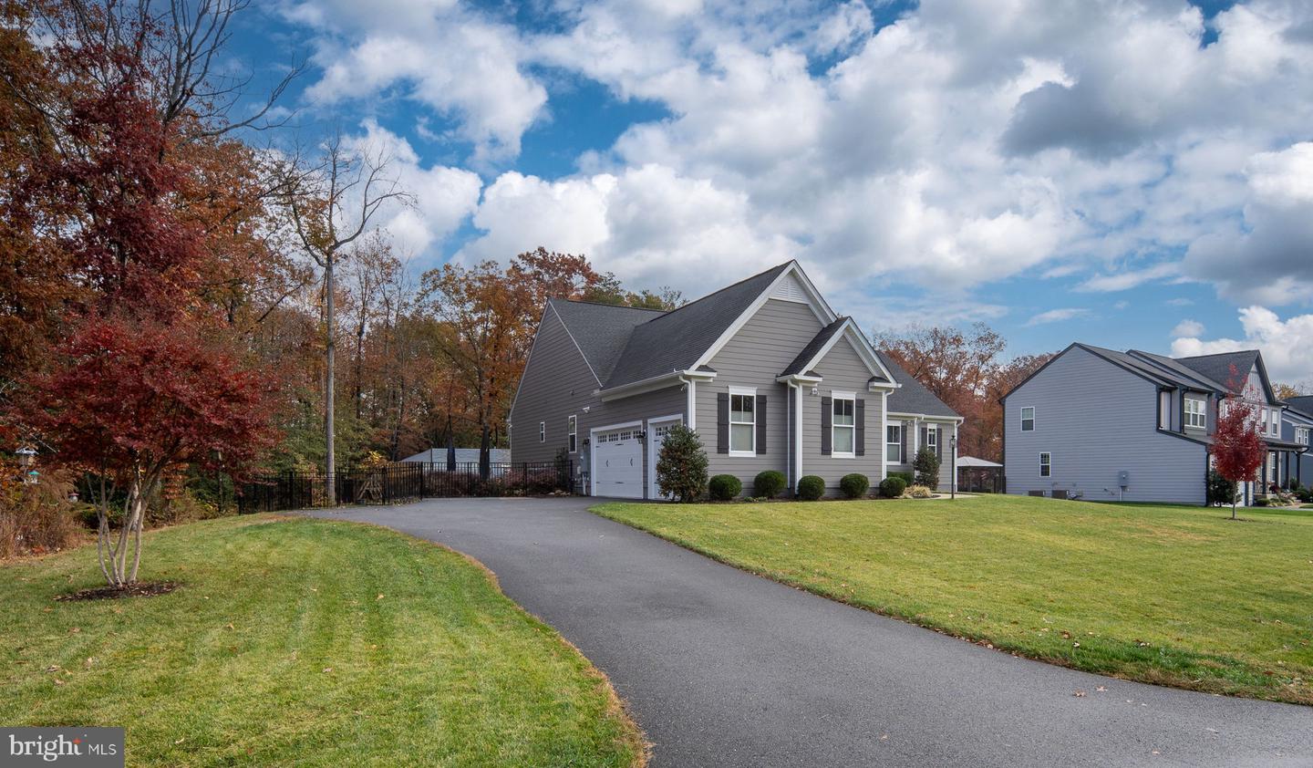 11411 STRIPED MAPLE CT, FREDERICKSBURG, Virginia 22407, 4 Bedrooms Bedrooms, ,3 BathroomsBathrooms,Residential,For sale,11411 STRIPED MAPLE CT,VASP2037248 MLS # VASP2037248