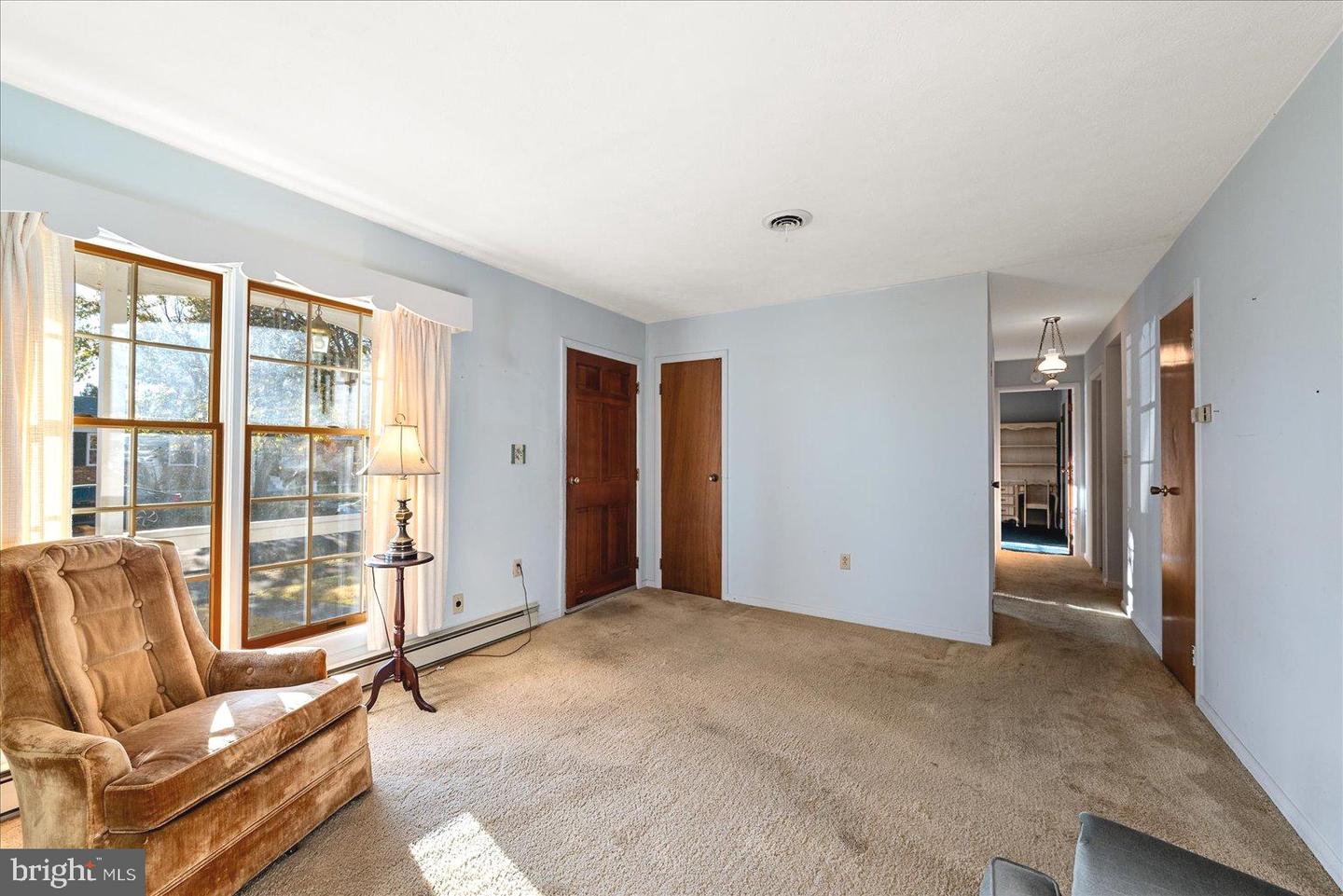 621 BUTLER AVE, WINCHESTER, Virginia 22601, 4 Bedrooms Bedrooms, ,2 BathroomsBathrooms,Residential,For sale,621 BUTLER AVE,VAWI2009352 MLS # VAWI2009352