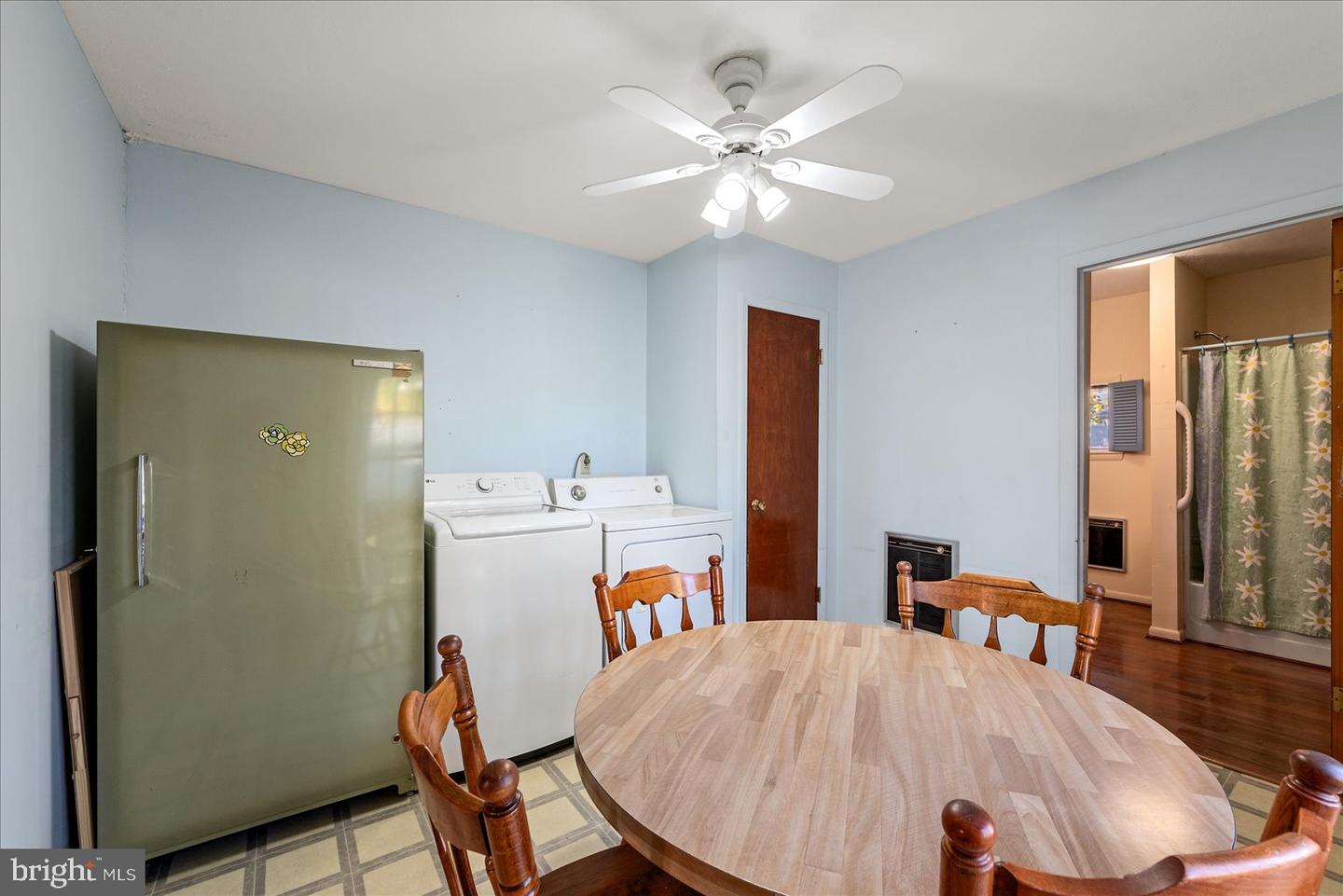 621 BUTLER AVE, WINCHESTER, Virginia 22601, 4 Bedrooms Bedrooms, ,2 BathroomsBathrooms,Residential,For sale,621 BUTLER AVE,VAWI2009352 MLS # VAWI2009352