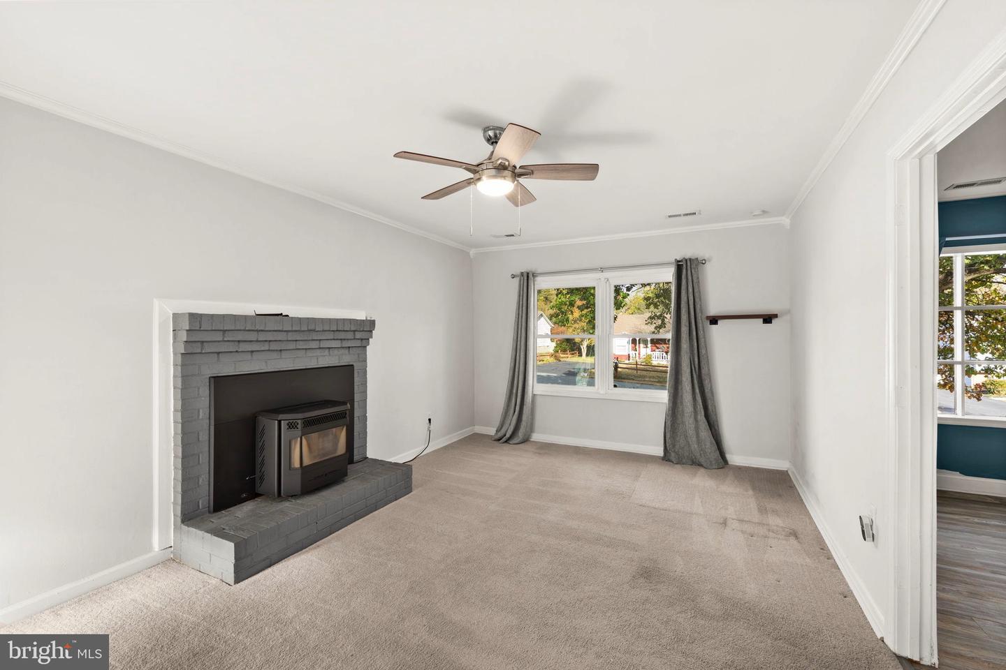 10312 MEADOWVIEW DR, FREDERICKSBURG, Virginia 22408, 3 Bedrooms Bedrooms, 9 Rooms Rooms,2 BathroomsBathrooms,Residential,For sale,10312 MEADOWVIEW DR,VASP2037274 MLS # VASP2037274 10312 MEADOWVIEW DR, FREDERICKSBURG, Virginia 22408, 3 Bedrooms Bedrooms, 9 Rooms Rooms,2 BathroomsBathrooms,Residential,For sale,10312 MEADOWVIEW DR,VASP2037274 MLS # VASP2037274