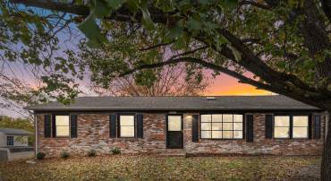 10312 MEADOWVIEW DR, FREDERICKSBURG, Virginia 22408, 3 Bedrooms Bedrooms, 9 Rooms Rooms,2 BathroomsBathrooms,Residential,For sale,10312 MEADOWVIEW DR,VASP2037274 MLS # VASP2037274