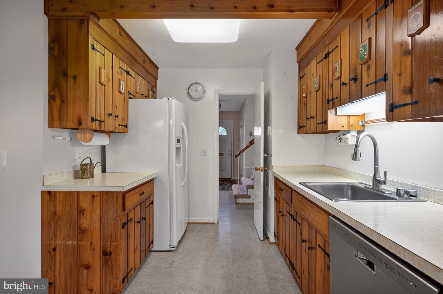 3806 BENT BRANCH RD, FALLS CHURCH, Virginia 22041, 4 Bedrooms Bedrooms, ,2 BathroomsBathrooms,Residential,For sale,3806 BENT BRANCH RD,VAFX2276504 MLS # VAFX2276504 3806 BENT BRANCH RD, FALLS CHURCH, Virginia 22041, 4 Bedrooms Bedrooms, ,2 BathroomsBathrooms,Residential,For sale,3806 BENT BRANCH RD,VAFX2276504 MLS # VAFX2276504