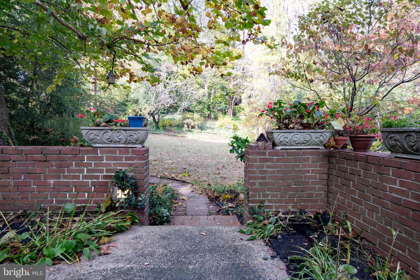 3806 BENT BRANCH RD, FALLS CHURCH, Virginia 22041, 4 Bedrooms Bedrooms, ,2 BathroomsBathrooms,Residential,For sale,3806 BENT BRANCH RD,VAFX2276504 MLS # VAFX2276504 3806 BENT BRANCH RD, FALLS CHURCH, Virginia 22041, 4 Bedrooms Bedrooms, ,2 BathroomsBathrooms,Residential,For sale,3806 BENT BRANCH RD,VAFX2276504 MLS # VAFX2276504