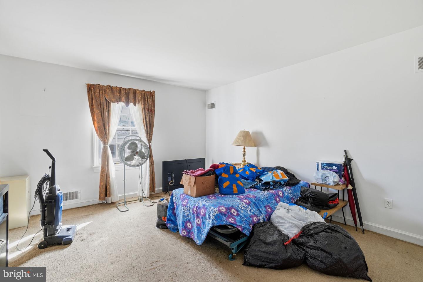 1430 FOXHALL RD NW, WASHINGTON, District Of Columbia 20007, 4 Bedrooms Bedrooms, ,3 BathroomsBathrooms,Residential,For sale,1430 FOXHALL RD NW,DCDC2229264 MLS # DCDC2229264 1430 FOXHALL RD NW, WASHINGTON, District Of Columbia 20007, 4 Bedrooms Bedrooms, ,3 BathroomsBathrooms,Residential,For sale,1430 FOXHALL RD NW,DCDC2229264 MLS # DCDC2229264