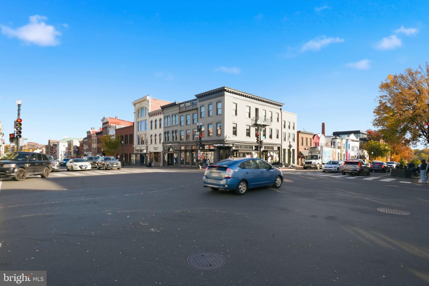 1430 FOXHALL RD NW, WASHINGTON, District Of Columbia 20007, 4 Bedrooms Bedrooms, ,3 BathroomsBathrooms,Residential,For sale,1430 FOXHALL RD NW,DCDC2229264 MLS # DCDC2229264 1430 FOXHALL RD NW, WASHINGTON, District Of Columbia 20007, 4 Bedrooms Bedrooms, ,3 BathroomsBathrooms,Residential,For sale,1430 FOXHALL RD NW,DCDC2229264 MLS # DCDC2229264