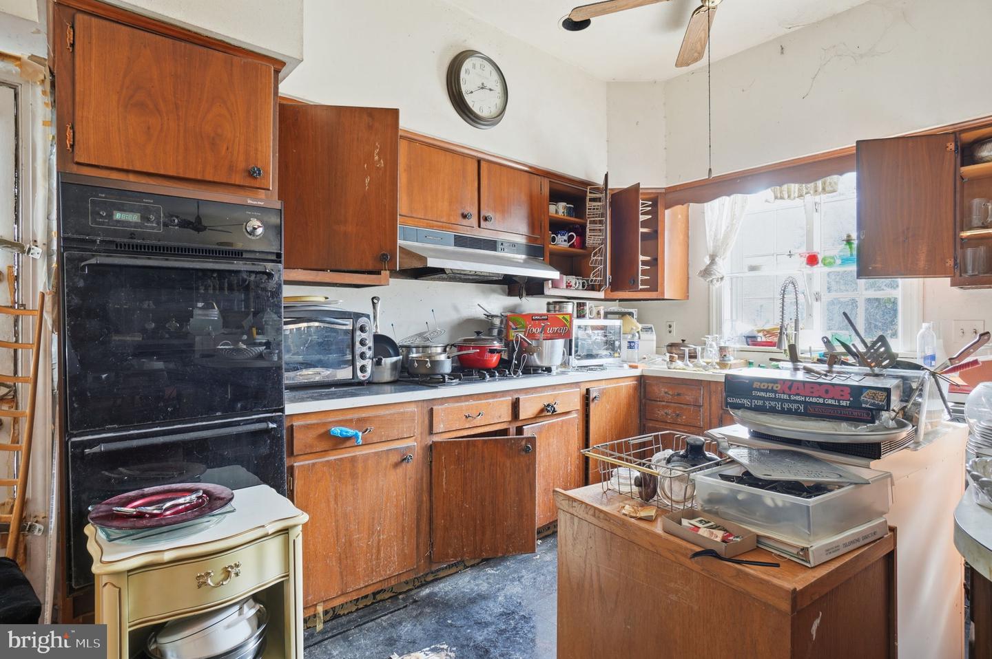 1430 FOXHALL RD NW, WASHINGTON, District Of Columbia 20007, 4 Bedrooms Bedrooms, ,3 BathroomsBathrooms,Residential,For sale,1430 FOXHALL RD NW,DCDC2229264 MLS # DCDC2229264 1430 FOXHALL RD NW, WASHINGTON, District Of Columbia 20007, 4 Bedrooms Bedrooms, ,3 BathroomsBathrooms,Residential,For sale,1430 FOXHALL RD NW,DCDC2229264 MLS # DCDC2229264