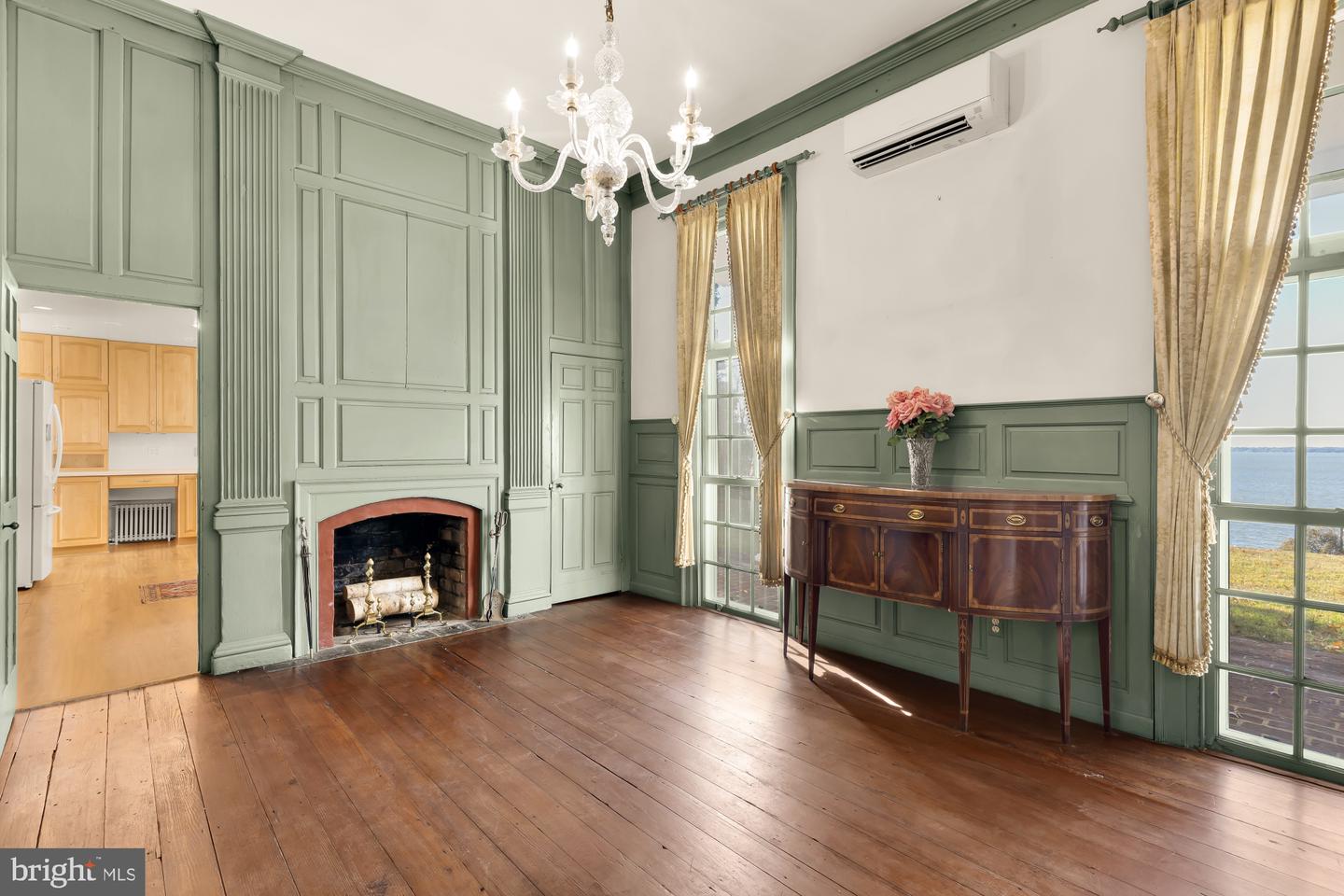 4509 CARLBY LN, ALEXANDRIA, Virginia 22309, 5 Bedrooms Bedrooms, ,3 BathroomsBathrooms,Residential,For sale,4509 CARLBY LN,VAFX2276710 MLS # VAFX2276710