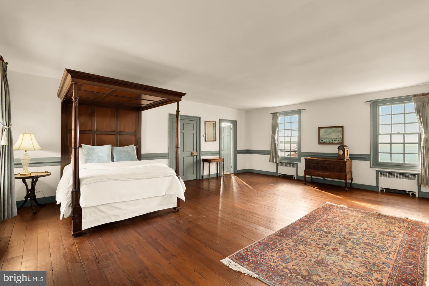 4509 CARLBY LN, ALEXANDRIA, Virginia 22309, 5 Bedrooms Bedrooms, ,3 BathroomsBathrooms,Residential,For sale,4509 CARLBY LN,VAFX2276710 MLS # VAFX2276710