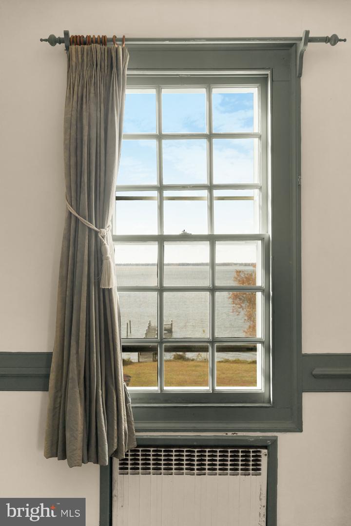 4509 CARLBY LN, ALEXANDRIA, Virginia 22309, 5 Bedrooms Bedrooms, ,3 BathroomsBathrooms,Residential,For sale,4509 CARLBY LN,VAFX2276710 MLS # VAFX2276710