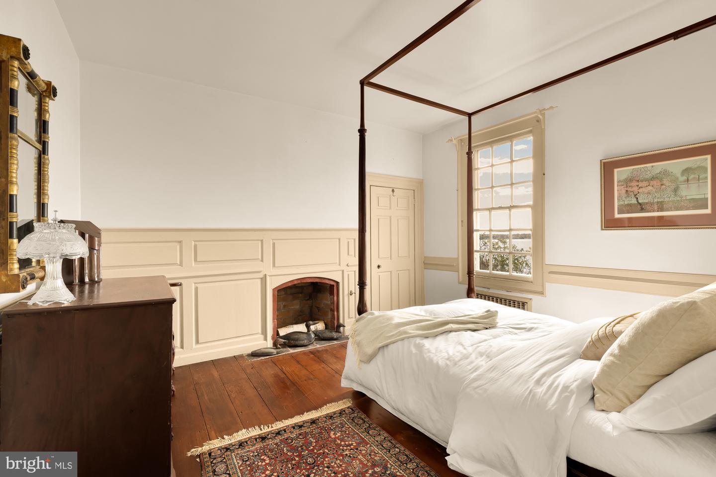 4509 CARLBY LN, ALEXANDRIA, Virginia 22309, 5 Bedrooms Bedrooms, ,3 BathroomsBathrooms,Residential,For sale,4509 CARLBY LN,VAFX2276710 MLS # VAFX2276710