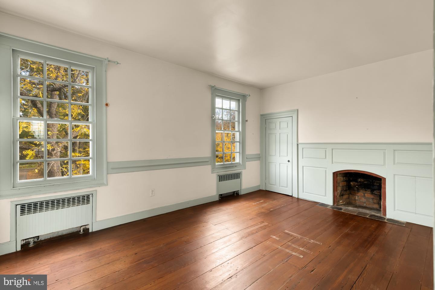 4509 CARLBY LN, ALEXANDRIA, Virginia 22309, 5 Bedrooms Bedrooms, ,3 BathroomsBathrooms,Residential,For sale,4509 CARLBY LN,VAFX2276710 MLS # VAFX2276710