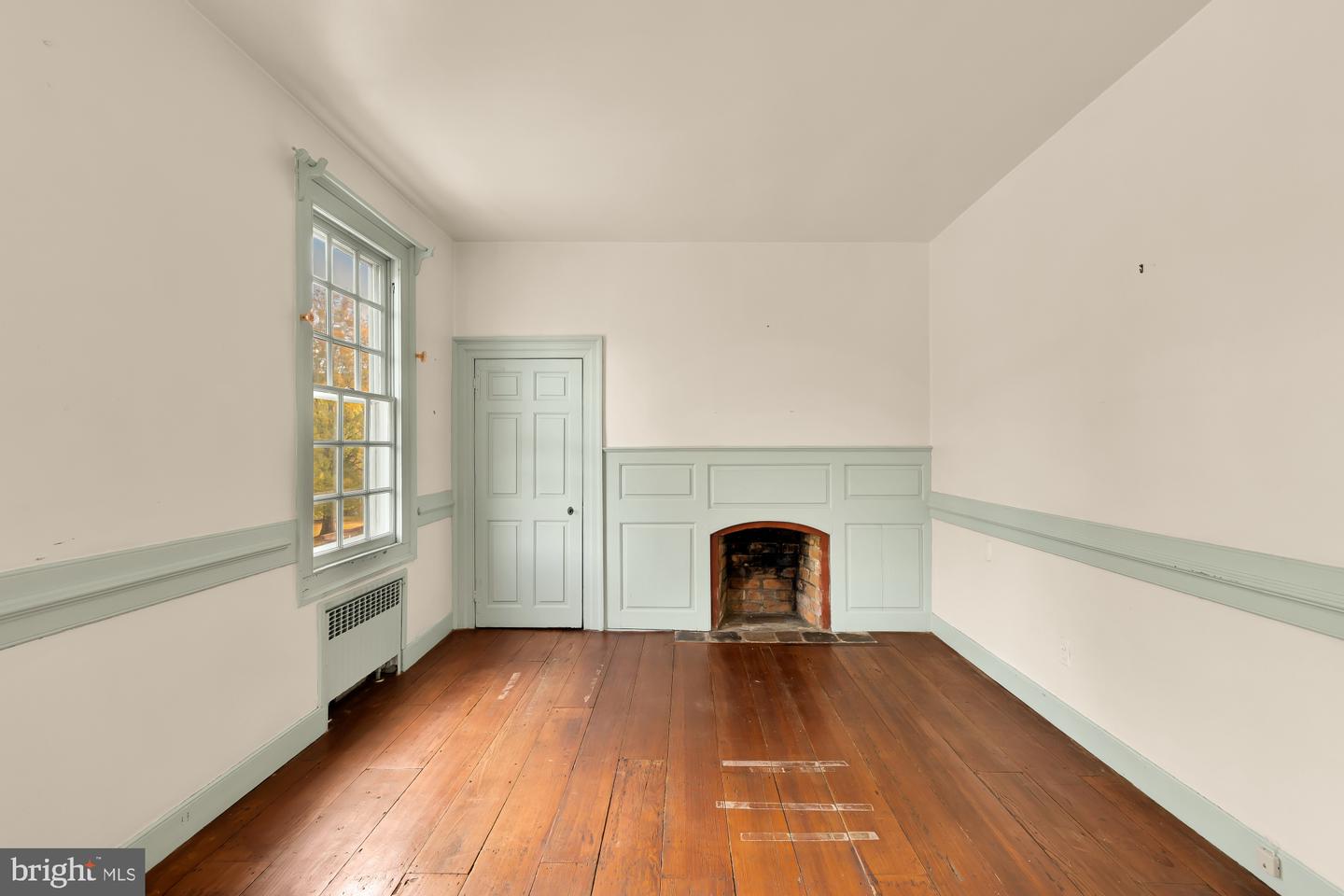 4509 CARLBY LN, ALEXANDRIA, Virginia 22309, 5 Bedrooms Bedrooms, ,3 BathroomsBathrooms,Residential,For sale,4509 CARLBY LN,VAFX2276710 MLS # VAFX2276710