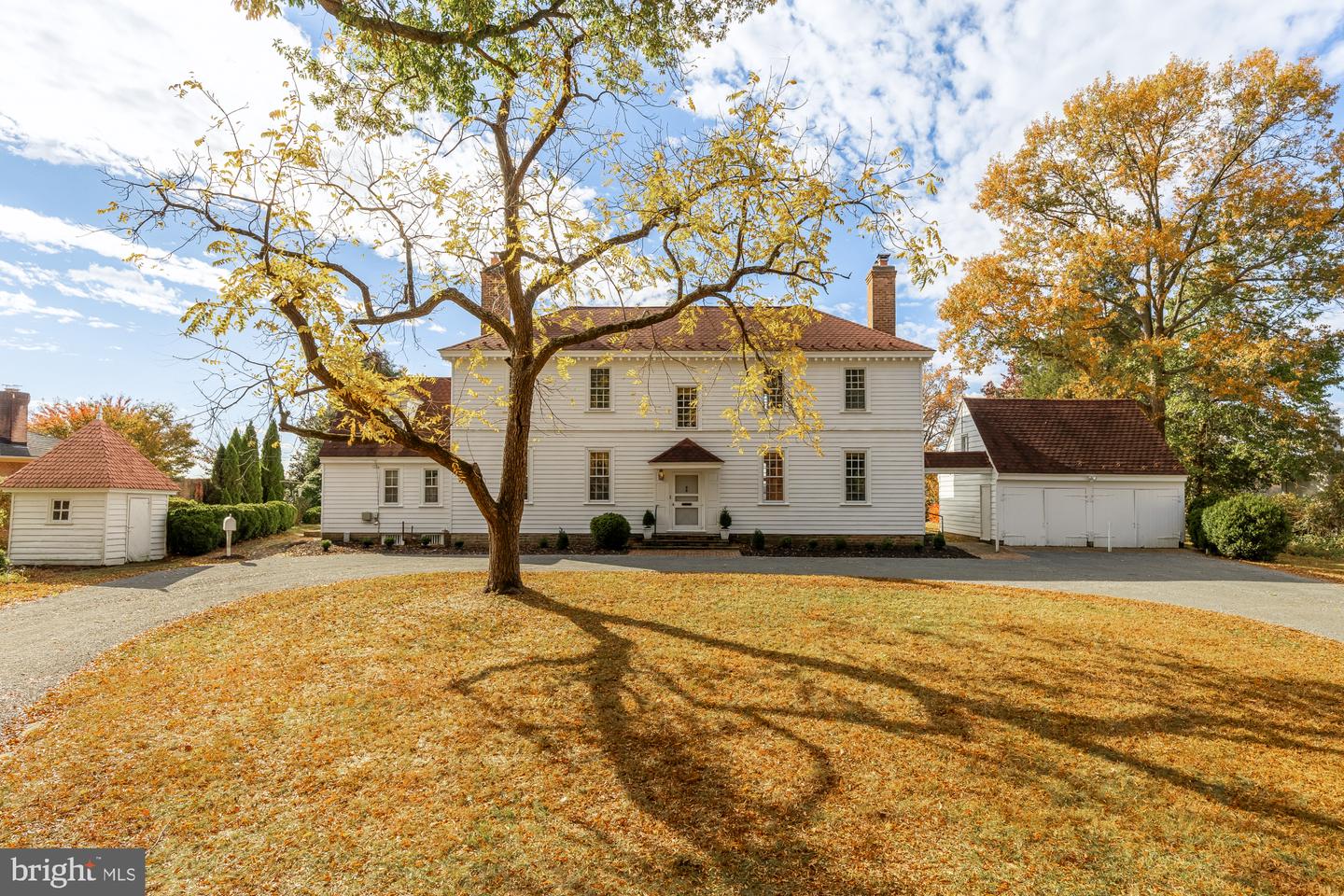 4509 CARLBY LN, ALEXANDRIA, Virginia 22309, 5 Bedrooms Bedrooms, ,3 BathroomsBathrooms,Residential,For sale,4509 CARLBY LN,VAFX2276710 MLS # VAFX2276710