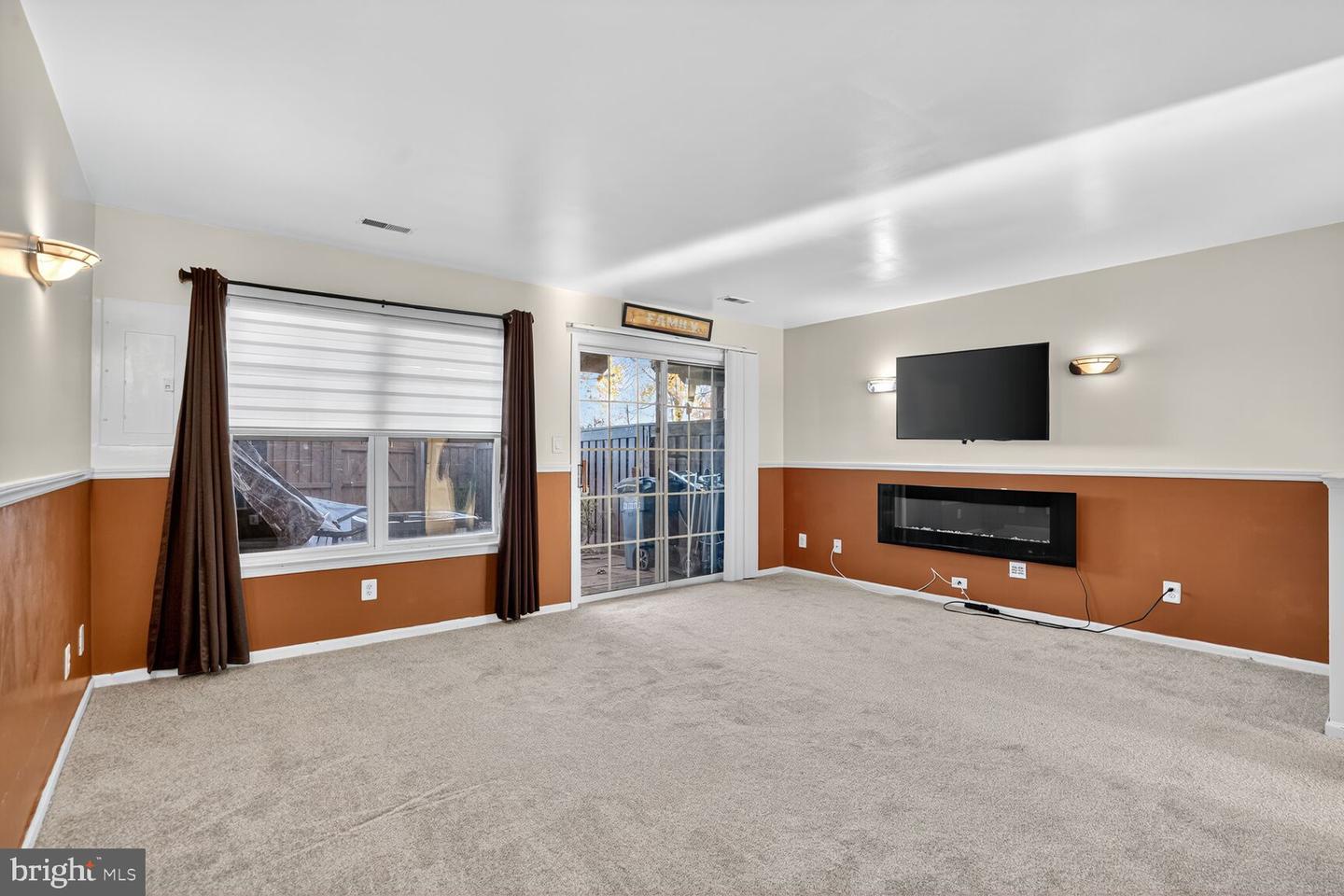 3544 MOON WAY, WOODBRIDGE, Virginia 22193, 3 Bedrooms Bedrooms, ,2 BathroomsBathrooms,Residential,For sale,3544 MOON WAY,VAPW2106860 MLS # VAPW2106860 3544 MOON WAY, WOODBRIDGE, Virginia 22193, 3 Bedrooms Bedrooms, ,2 BathroomsBathrooms,Residential,For sale,3544 MOON WAY,VAPW2106860 MLS # VAPW2106860