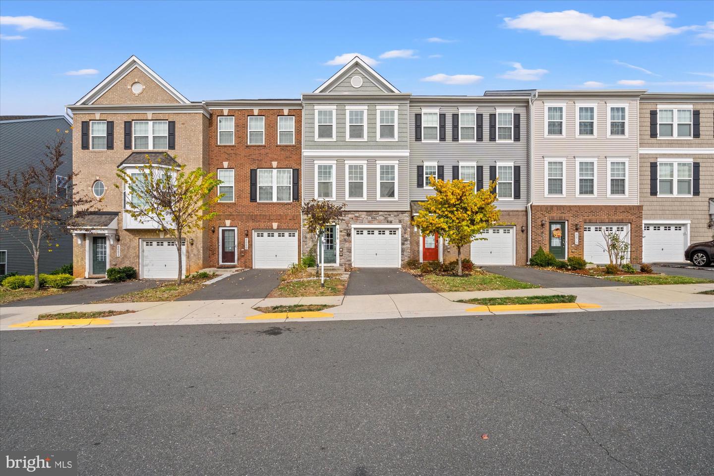 8678 UNDERHILL LN, MANASSAS, Virginia 20112, 2 Bedrooms Bedrooms, ,3 BathroomsBathrooms,Residential,For sale,8678 UNDERHILL LN,VAPW2106876 MLS # VAPW2106876 8678 UNDERHILL LN, MANASSAS, Virginia 20112, 2 Bedrooms Bedrooms, ,3 BathroomsBathrooms,Residential,For sale,8678 UNDERHILL LN,VAPW2106876 MLS # VAPW2106876