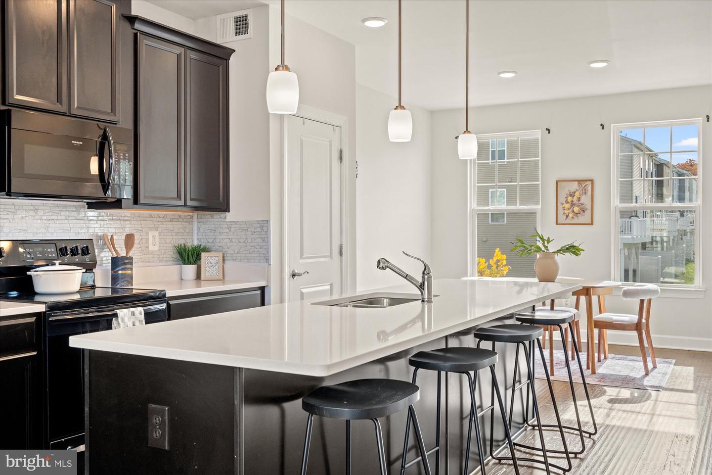 8678 UNDERHILL LN, MANASSAS, Virginia 20112, 2 Bedrooms Bedrooms, ,3 BathroomsBathrooms,Residential,For sale,8678 UNDERHILL LN,VAPW2106876 MLS # VAPW2106876 8678 UNDERHILL LN, MANASSAS, Virginia 20112, 2 Bedrooms Bedrooms, ,3 BathroomsBathrooms,Residential,For sale,8678 UNDERHILL LN,VAPW2106876 MLS # VAPW2106876