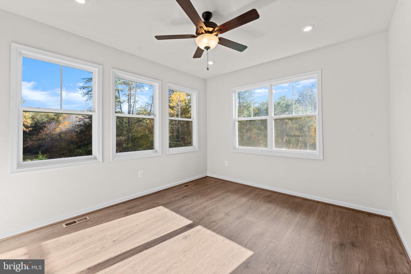 9010 DOVES LN, MANASSAS, Virginia 20112, 4 Bedrooms Bedrooms, ,3 BathroomsBathrooms,Residential,For sale,9010 DOVES LN,VAPW2106924 MLS # VAPW2106924 9010 DOVES LN, MANASSAS, Virginia 20112, 4 Bedrooms Bedrooms, ,3 BathroomsBathrooms,Residential,For sale,9010 DOVES LN,VAPW2106924 MLS # VAPW2106924