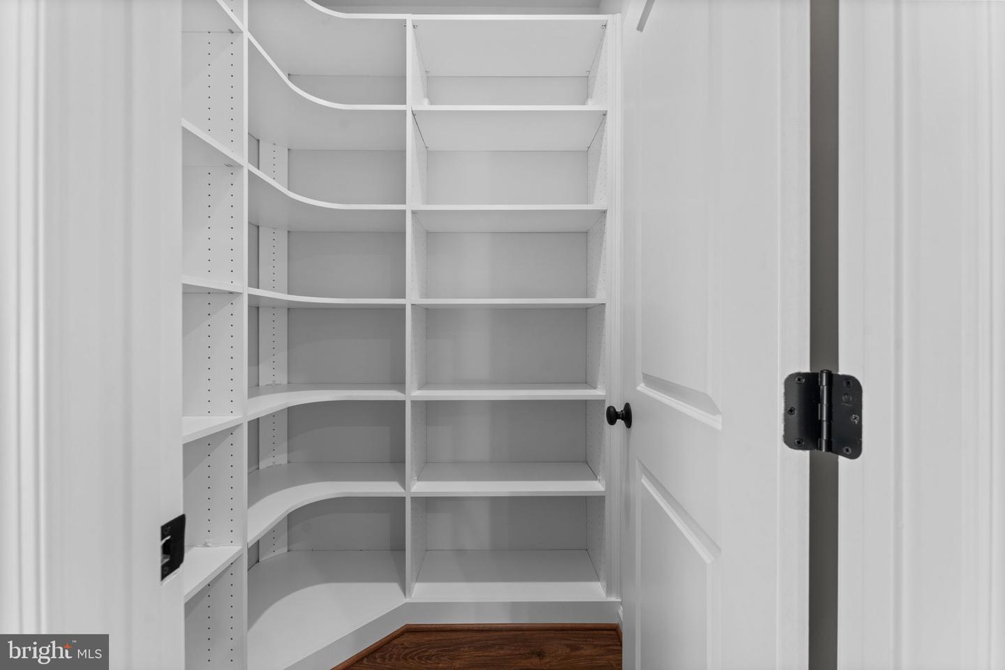 9010 DOVES LN, MANASSAS, Virginia 20112, 4 Bedrooms Bedrooms, ,3 BathroomsBathrooms,Residential,For sale,9010 DOVES LN,VAPW2106924 MLS # VAPW2106924 9010 DOVES LN, MANASSAS, Virginia 20112, 4 Bedrooms Bedrooms, ,3 BathroomsBathrooms,Residential,For sale,9010 DOVES LN,VAPW2106924 MLS # VAPW2106924