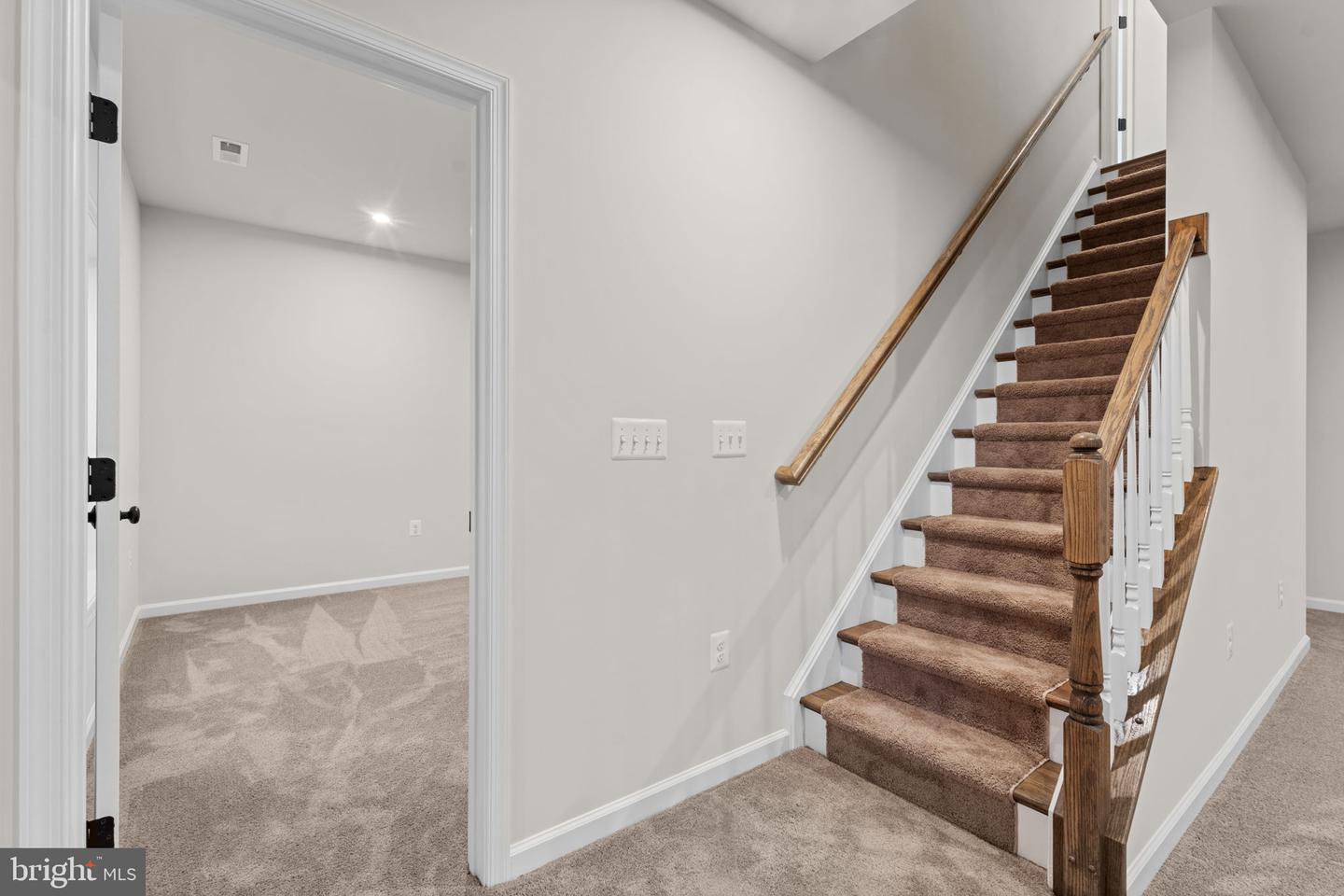 9010 DOVES LN, MANASSAS, Virginia 20112, 4 Bedrooms Bedrooms, ,3 BathroomsBathrooms,Residential,For sale,9010 DOVES LN,VAPW2106924 MLS # VAPW2106924 9010 DOVES LN, MANASSAS, Virginia 20112, 4 Bedrooms Bedrooms, ,3 BathroomsBathrooms,Residential,For sale,9010 DOVES LN,VAPW2106924 MLS # VAPW2106924