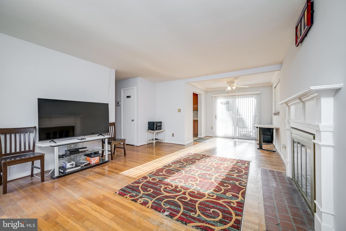 3215 PARKWOOD TER, FALLS CHURCH, Virginia 22042, 6 Bedrooms Bedrooms, ,3 BathroomsBathrooms,Residential,For sale,3215 PARKWOOD TER,VAFX2276858 MLS # VAFX2276858 3215 PARKWOOD TER, FALLS CHURCH, Virginia 22042, 6 Bedrooms Bedrooms, ,3 BathroomsBathrooms,Residential,For sale,3215 PARKWOOD TER,VAFX2276858 MLS # VAFX2276858