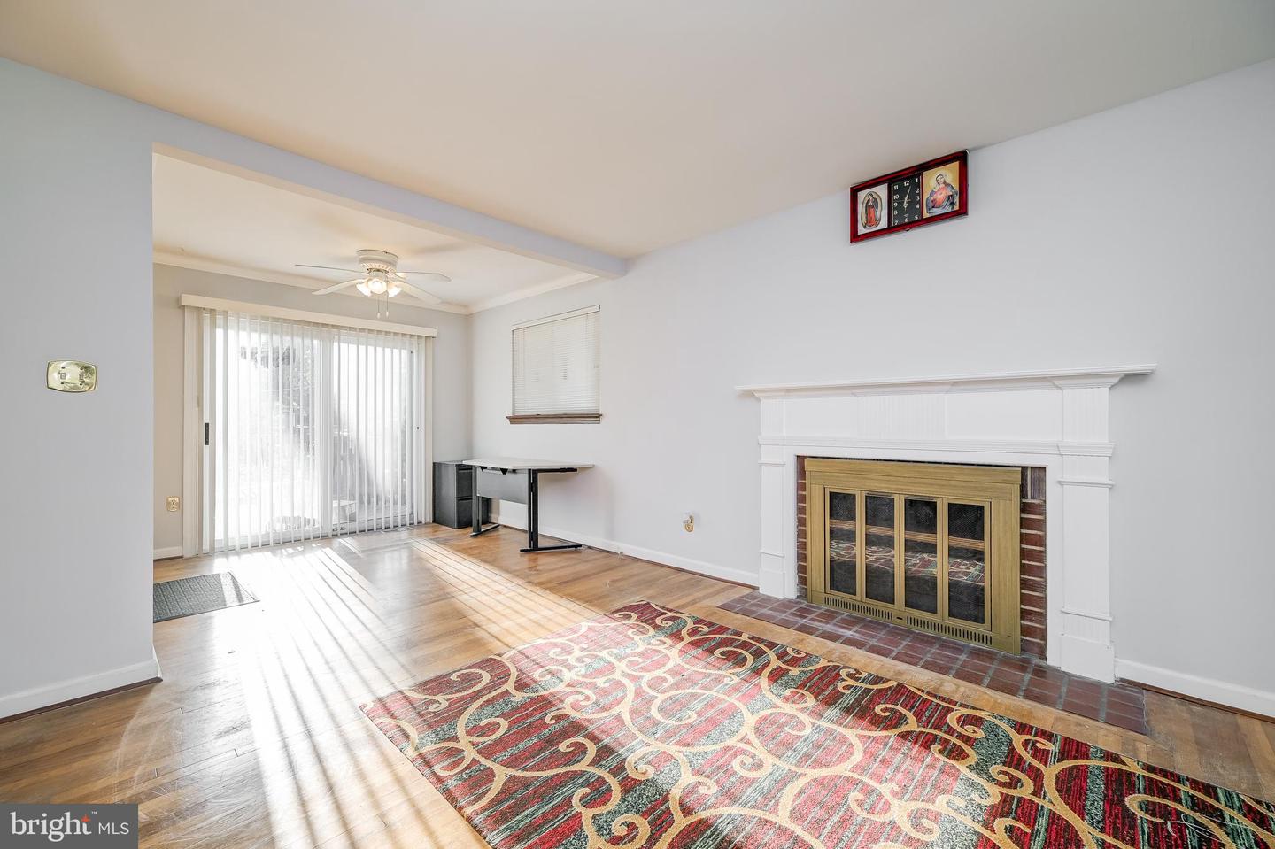 3215 PARKWOOD TER, FALLS CHURCH, Virginia 22042, 6 Bedrooms Bedrooms, ,3 BathroomsBathrooms,Residential,For sale,3215 PARKWOOD TER,VAFX2276858 MLS # VAFX2276858 3215 PARKWOOD TER, FALLS CHURCH, Virginia 22042, 6 Bedrooms Bedrooms, ,3 BathroomsBathrooms,Residential,For sale,3215 PARKWOOD TER,VAFX2276858 MLS # VAFX2276858