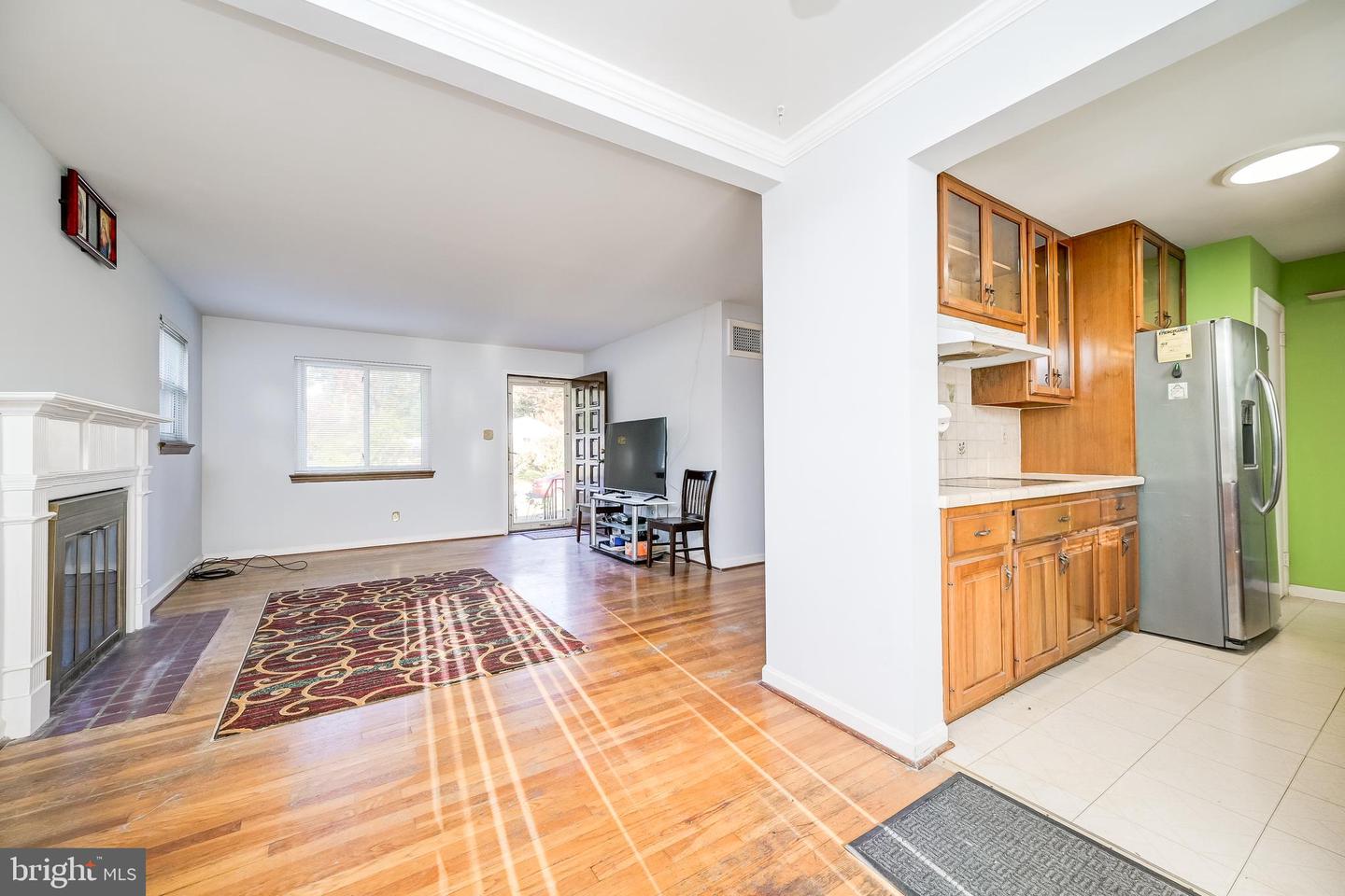 3215 PARKWOOD TER, FALLS CHURCH, Virginia 22042, 6 Bedrooms Bedrooms, ,3 BathroomsBathrooms,Residential,For sale,3215 PARKWOOD TER,VAFX2276858 MLS # VAFX2276858 3215 PARKWOOD TER, FALLS CHURCH, Virginia 22042, 6 Bedrooms Bedrooms, ,3 BathroomsBathrooms,Residential,For sale,3215 PARKWOOD TER,VAFX2276858 MLS # VAFX2276858