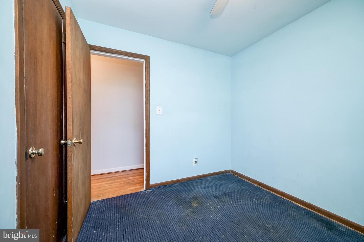 3215 PARKWOOD TER, FALLS CHURCH, Virginia 22042, 6 Bedrooms Bedrooms, ,3 BathroomsBathrooms,Residential,For sale,3215 PARKWOOD TER,VAFX2276858 MLS # VAFX2276858 3215 PARKWOOD TER, FALLS CHURCH, Virginia 22042, 6 Bedrooms Bedrooms, ,3 BathroomsBathrooms,Residential,For sale,3215 PARKWOOD TER,VAFX2276858 MLS # VAFX2276858