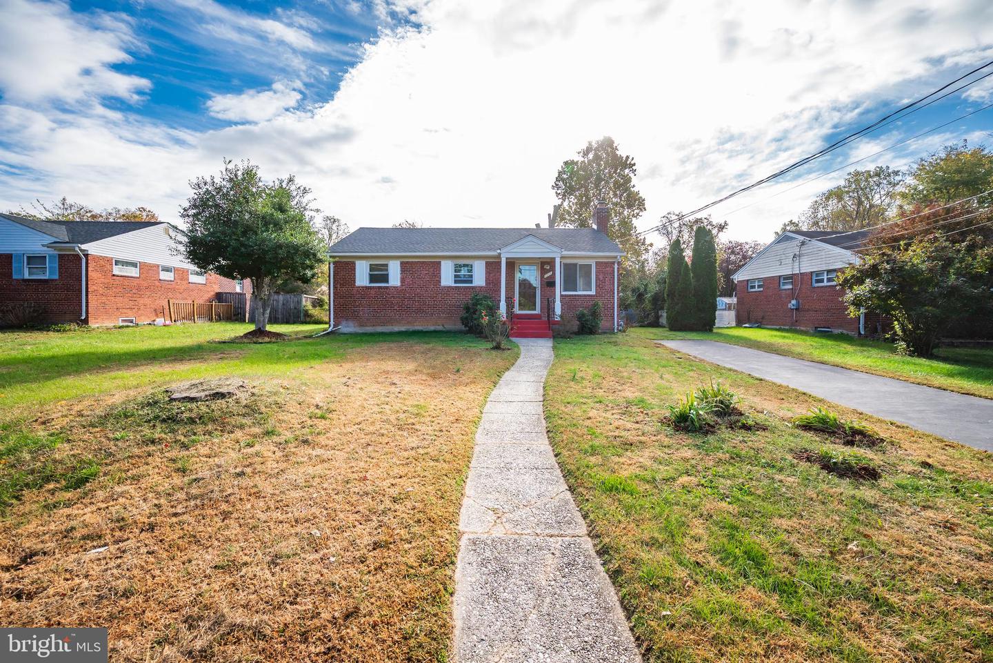 3215 PARKWOOD TER, FALLS CHURCH, Virginia 22042, 6 Bedrooms Bedrooms, ,3 BathroomsBathrooms,Residential,For sale,3215 PARKWOOD TER,VAFX2276858 MLS # VAFX2276858 3215 PARKWOOD TER, FALLS CHURCH, Virginia 22042, 6 Bedrooms Bedrooms, ,3 BathroomsBathrooms,Residential,For sale,3215 PARKWOOD TER,VAFX2276858 MLS # VAFX2276858