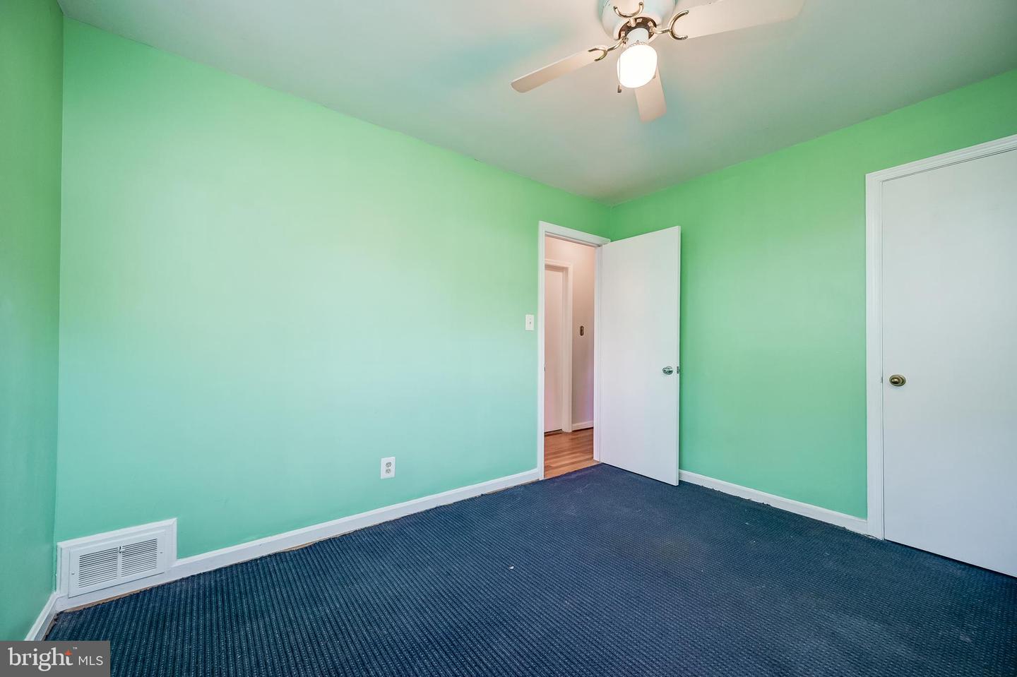 3215 PARKWOOD TER, FALLS CHURCH, Virginia 22042, 6 Bedrooms Bedrooms, ,3 BathroomsBathrooms,Residential,For sale,3215 PARKWOOD TER,VAFX2276858 MLS # VAFX2276858 3215 PARKWOOD TER, FALLS CHURCH, Virginia 22042, 6 Bedrooms Bedrooms, ,3 BathroomsBathrooms,Residential,For sale,3215 PARKWOOD TER,VAFX2276858 MLS # VAFX2276858