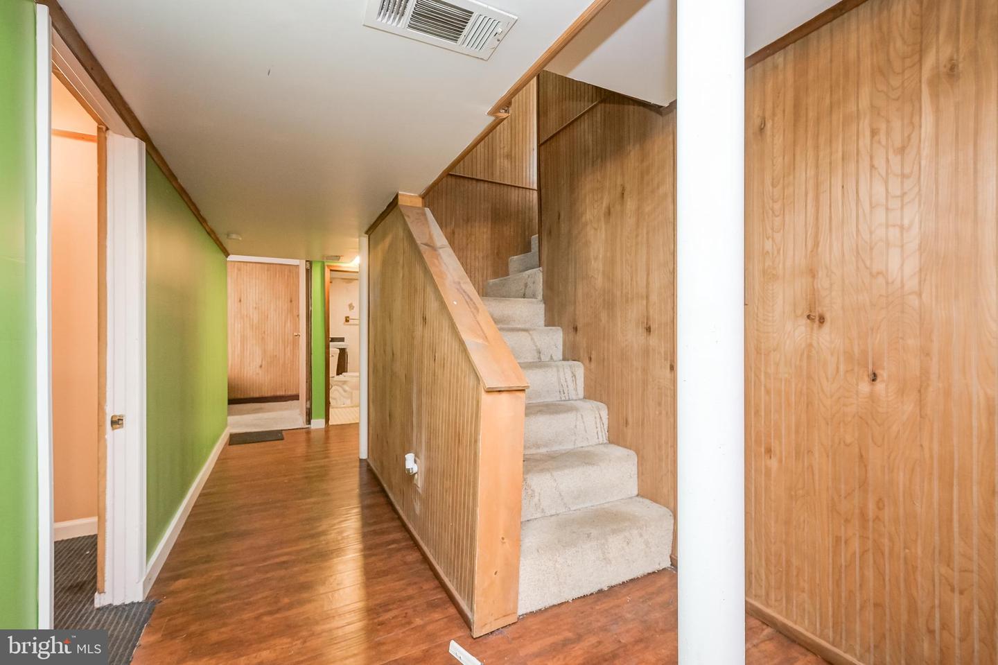 3215 PARKWOOD TER, FALLS CHURCH, Virginia 22042, 6 Bedrooms Bedrooms, ,3 BathroomsBathrooms,Residential,For sale,3215 PARKWOOD TER,VAFX2276858 MLS # VAFX2276858 3215 PARKWOOD TER, FALLS CHURCH, Virginia 22042, 6 Bedrooms Bedrooms, ,3 BathroomsBathrooms,Residential,For sale,3215 PARKWOOD TER,VAFX2276858 MLS # VAFX2276858