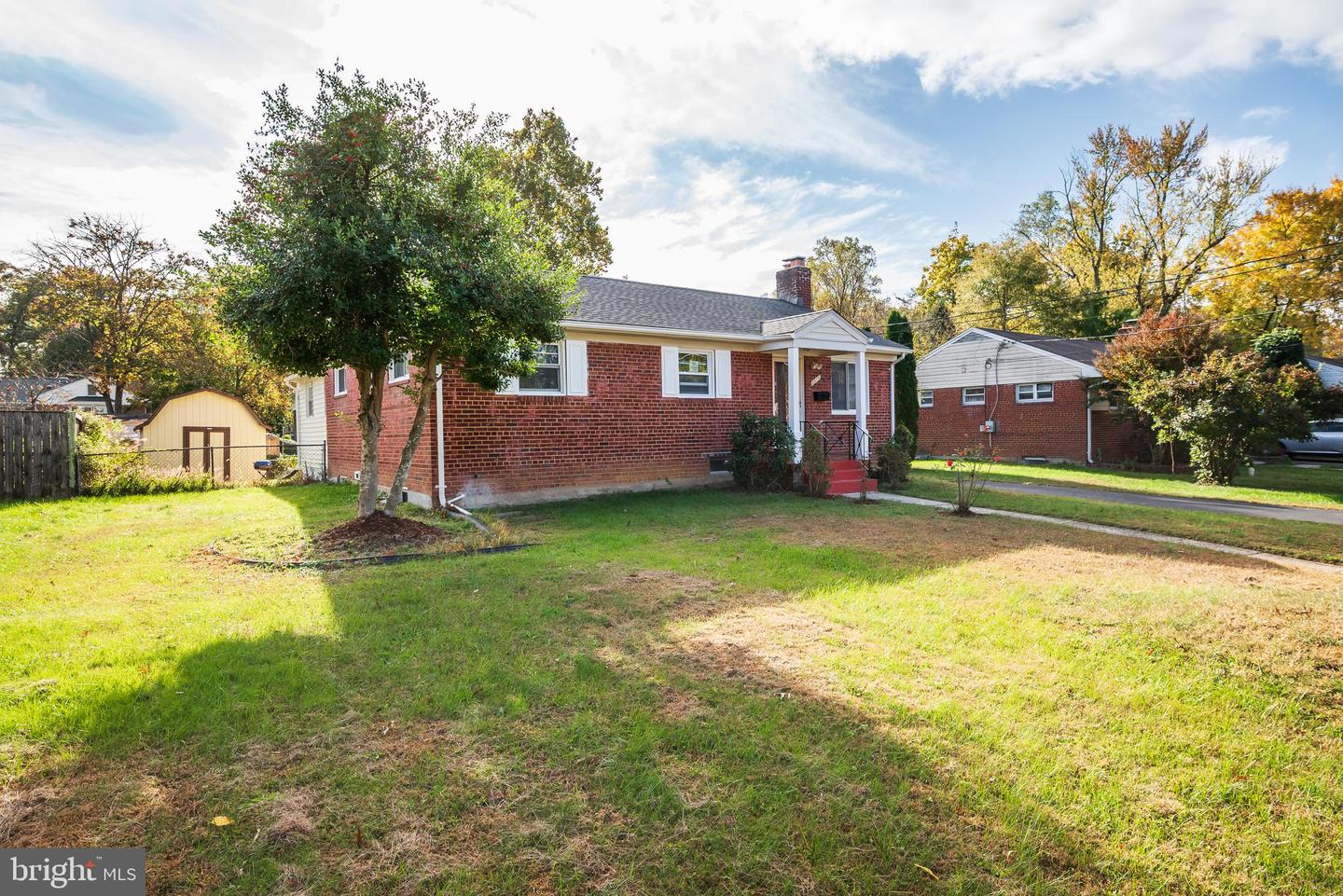 3215 PARKWOOD TER, FALLS CHURCH, Virginia 22042, 6 Bedrooms Bedrooms, ,3 BathroomsBathrooms,Residential,For sale,3215 PARKWOOD TER,VAFX2276858 MLS # VAFX2276858 3215 PARKWOOD TER, FALLS CHURCH, Virginia 22042, 6 Bedrooms Bedrooms, ,3 BathroomsBathrooms,Residential,For sale,3215 PARKWOOD TER,VAFX2276858 MLS # VAFX2276858