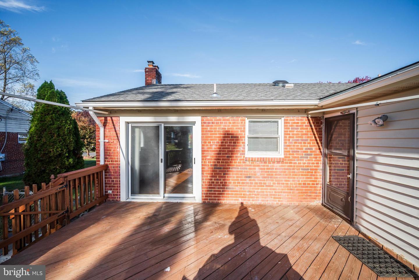 3215 PARKWOOD TER, FALLS CHURCH, Virginia 22042, 6 Bedrooms Bedrooms, ,3 BathroomsBathrooms,Residential,For sale,3215 PARKWOOD TER,VAFX2276858 MLS # VAFX2276858 3215 PARKWOOD TER, FALLS CHURCH, Virginia 22042, 6 Bedrooms Bedrooms, ,3 BathroomsBathrooms,Residential,For sale,3215 PARKWOOD TER,VAFX2276858 MLS # VAFX2276858