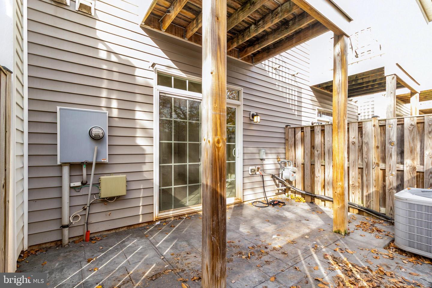 7394 RIDING MEADOW WAY, MANASSAS, Virginia 20111, 4 Bedrooms Bedrooms, ,3 BathroomsBathrooms,Residential,For sale,7394 RIDING MEADOW WAY,VAPW2106928 MLS # VAPW2106928