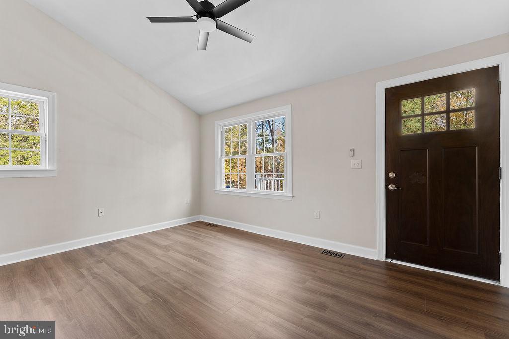 327 UNION DR, RUTHER GLEN, Virginia 22546, 3 Bedrooms Bedrooms, ,2 BathroomsBathrooms,Residential,For sale,327 UNION DR,VACV2009074 MLS # VACV2009074 327 UNION DR, RUTHER GLEN, Virginia 22546, 3 Bedrooms Bedrooms, ,2 BathroomsBathrooms,Residential,For sale,327 UNION DR,VACV2009074 MLS # VACV2009074