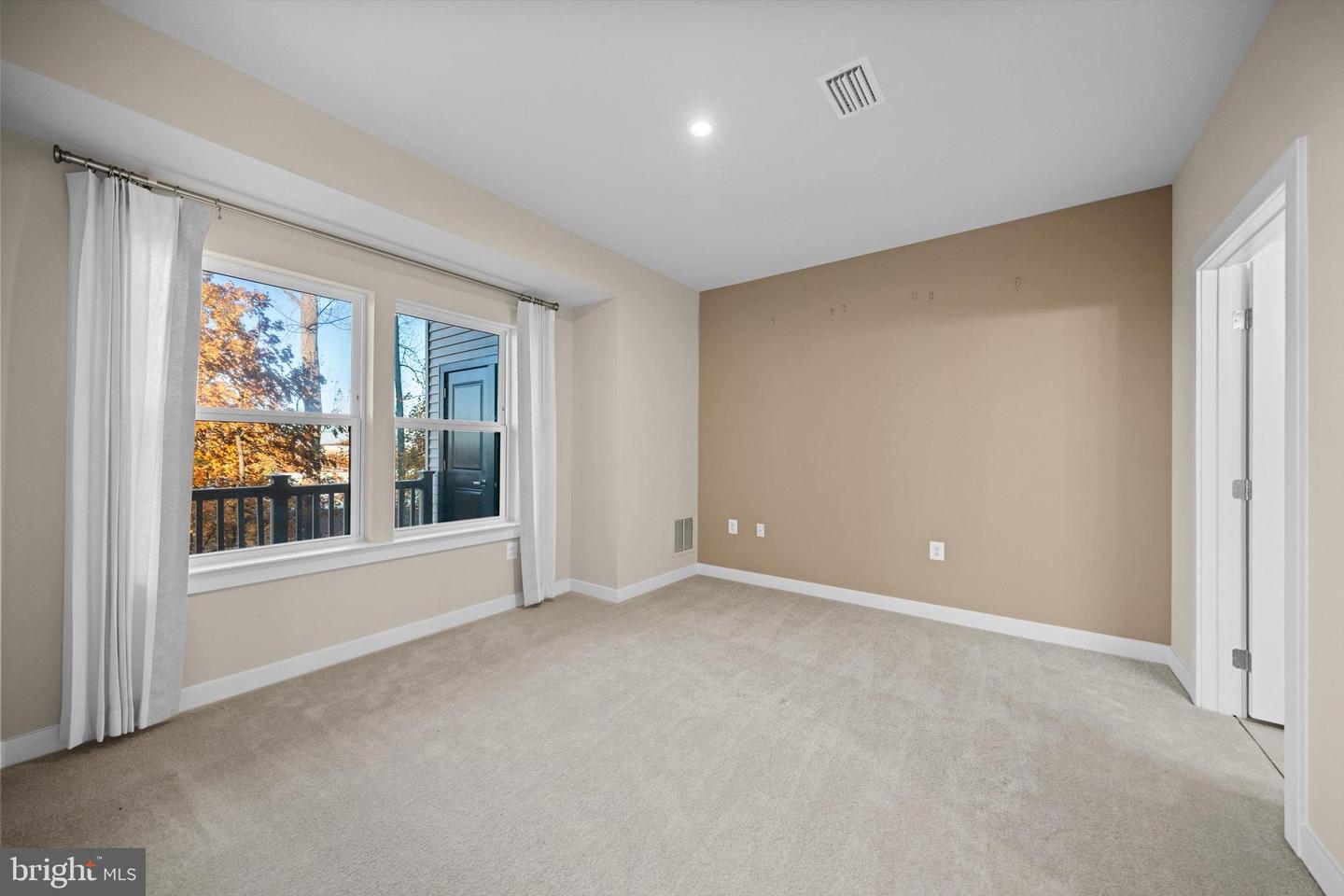 46320 MOUNT MILSTEAD TER #100, STERLING, Virginia 20164, 2 Bedrooms Bedrooms, ,2 BathroomsBathrooms,Residential,For sale,46320 MOUNT MILSTEAD TER #100,VALO2110072 MLS # VALO2110072 46320 MOUNT MILSTEAD TER #100, STERLING, Virginia 20164, 2 Bedrooms Bedrooms, ,2 BathroomsBathrooms,Residential,For sale,46320 MOUNT MILSTEAD TER #100,VALO2110072 MLS # VALO2110072