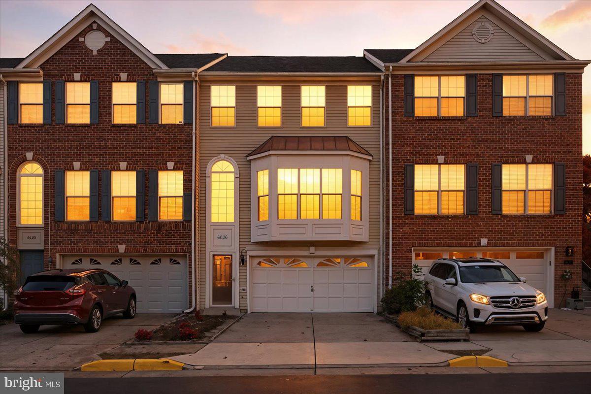 6636 HUNTER CREEK LN, ALEXANDRIA, Virginia 22315, 3 Bedrooms Bedrooms, ,3 BathroomsBathrooms,Residential,For sale,6636 HUNTER CREEK LN,VAFX2276974 MLS # VAFX2276974 6636 HUNTER CREEK LN, ALEXANDRIA, Virginia 22315, 3 Bedrooms Bedrooms, ,3 BathroomsBathrooms,Residential,For sale,6636 HUNTER CREEK LN,VAFX2276974 MLS # VAFX2276974